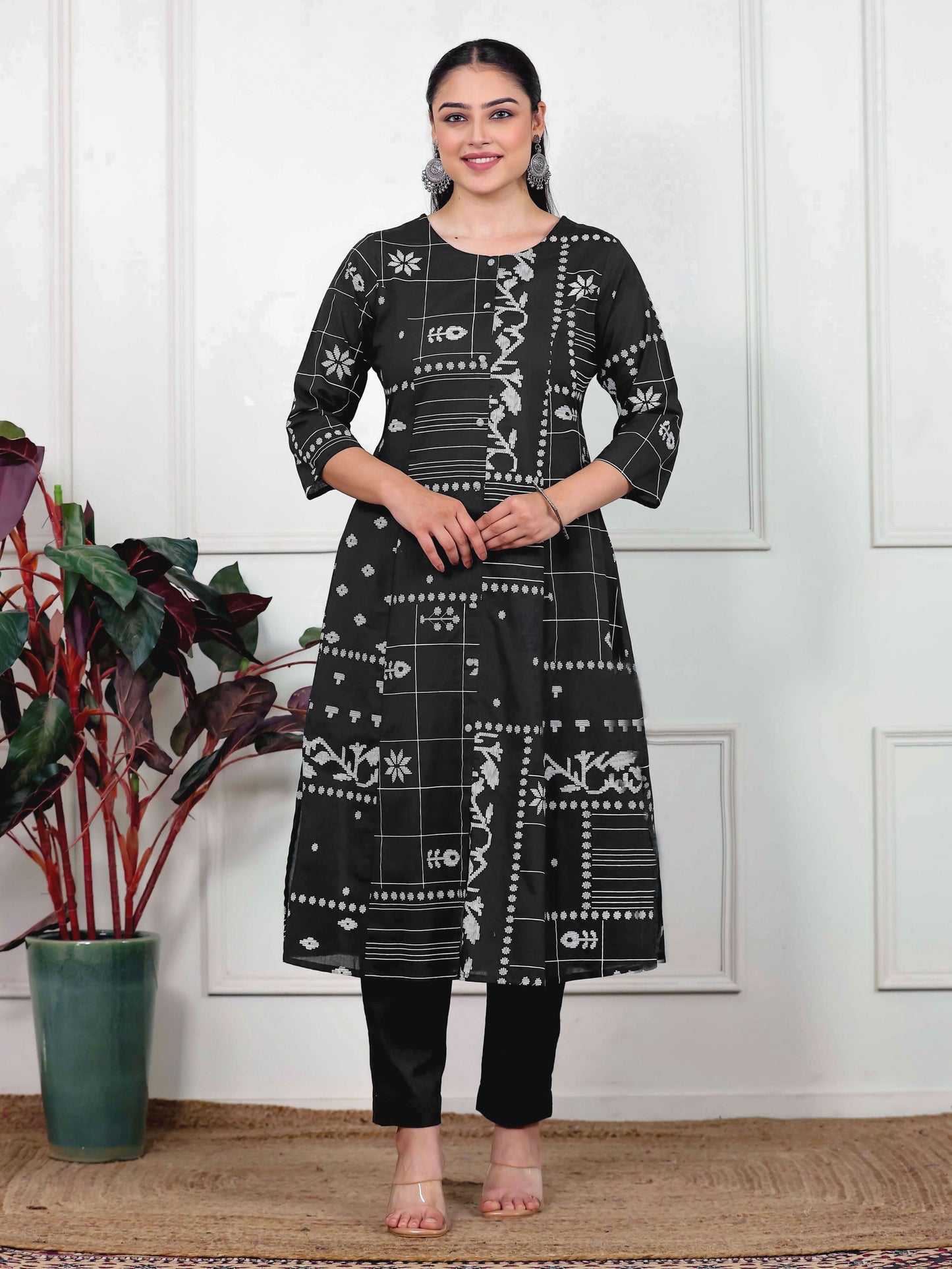 Soft Cotton Geometric Flared Black Kurta