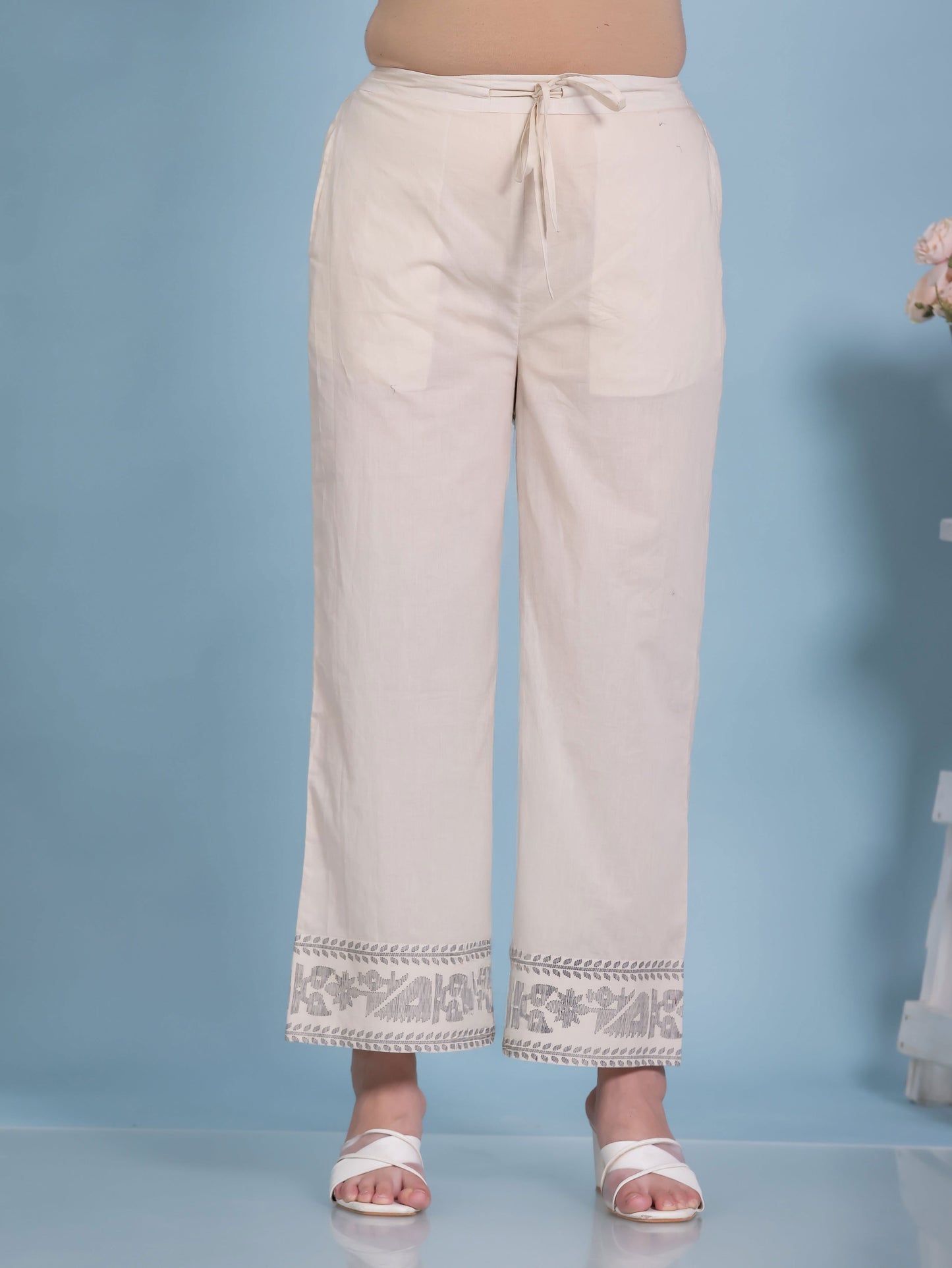 Soft Cotton Geometric Straight Cream Kurta