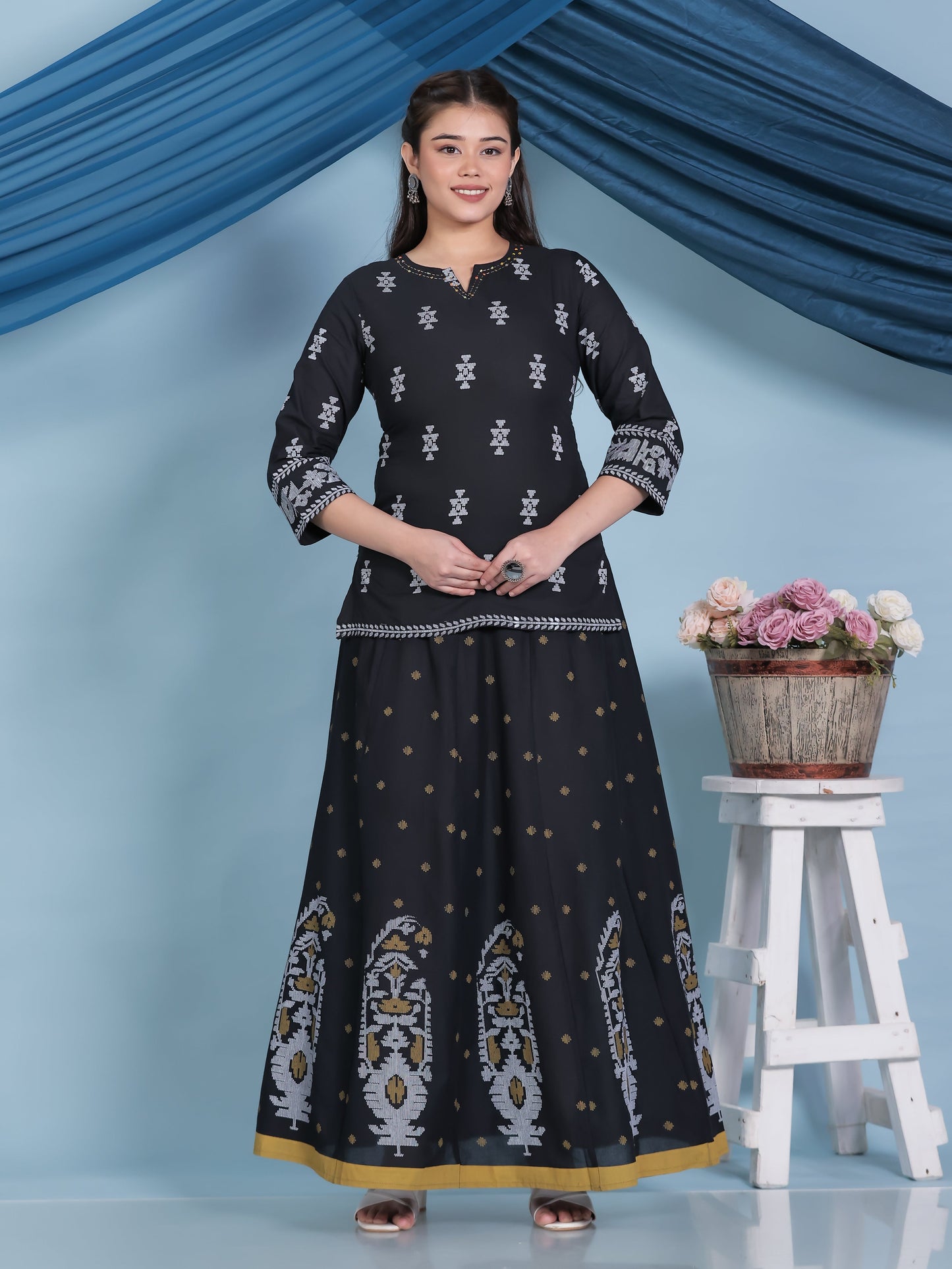 Embroidered Soft Cotton Geometric Straight Black Kurta
