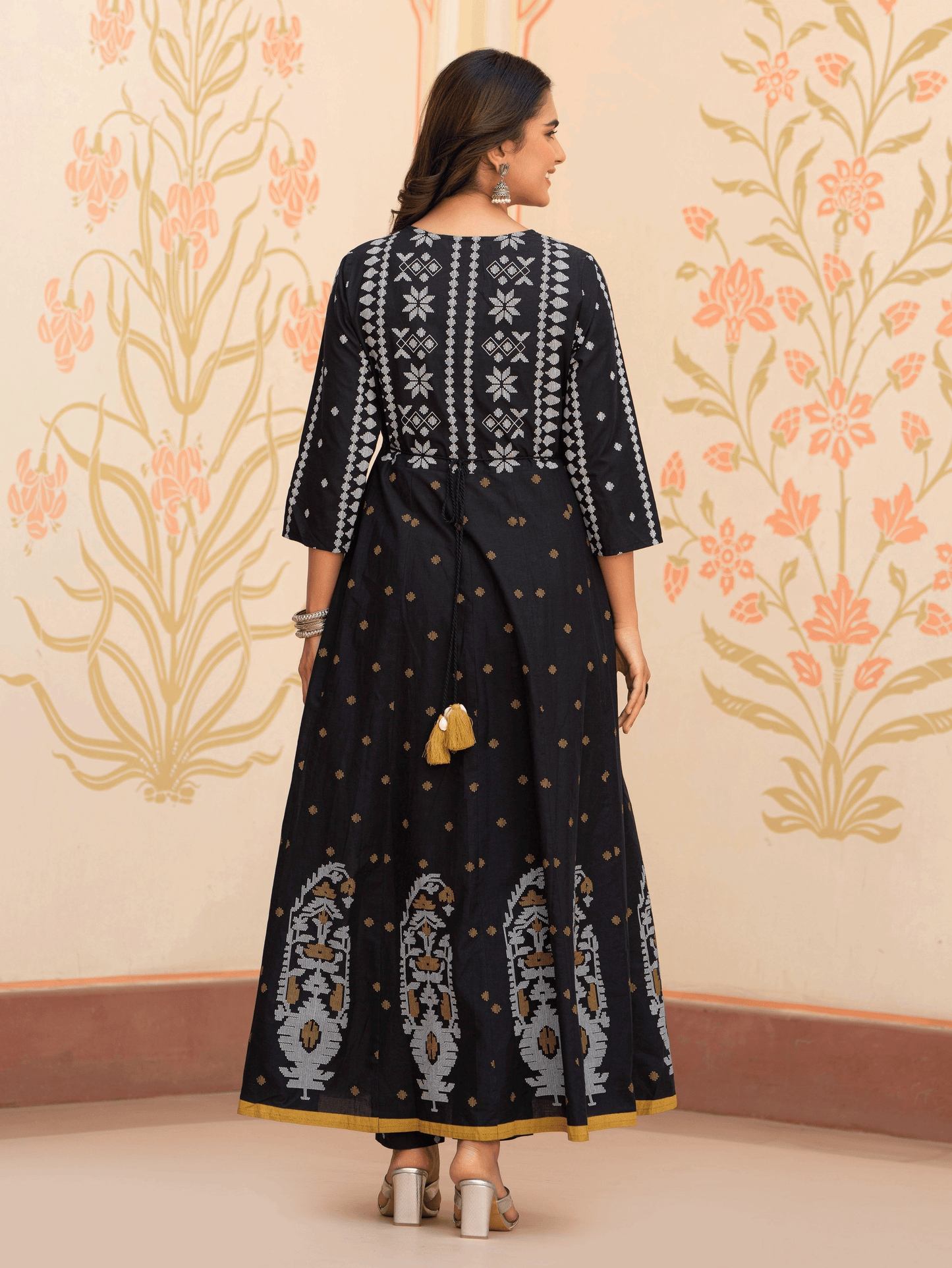 Embroidered Soft Cotton Geometric Anarkali Black Kurta