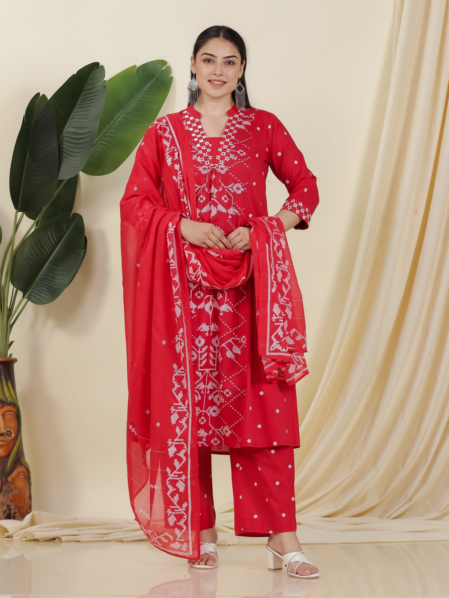 Cotton Voile Geometric Red Dupatta