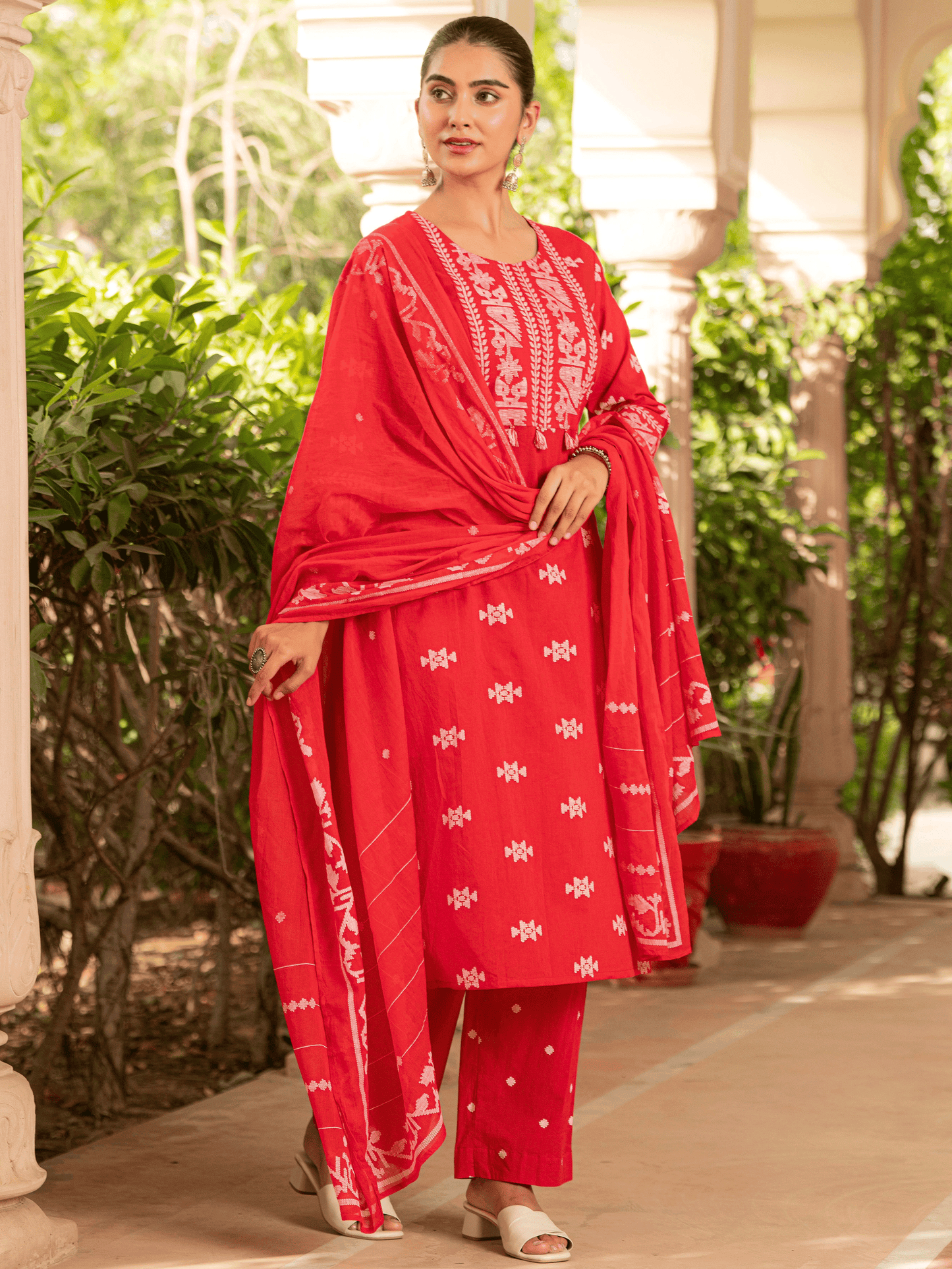 Cotton Voile Geometric Red Dupatta