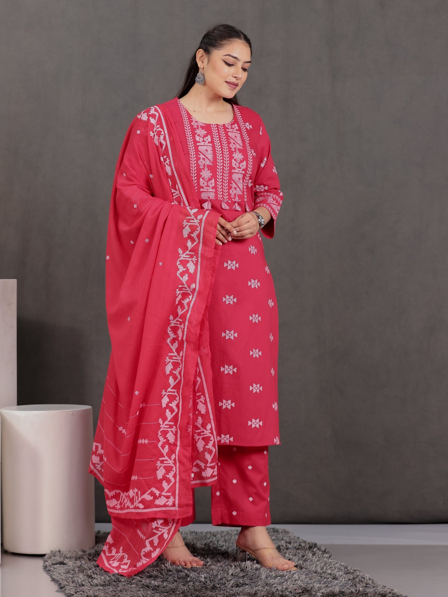 Cotton Voile Geometric Red Dupatta