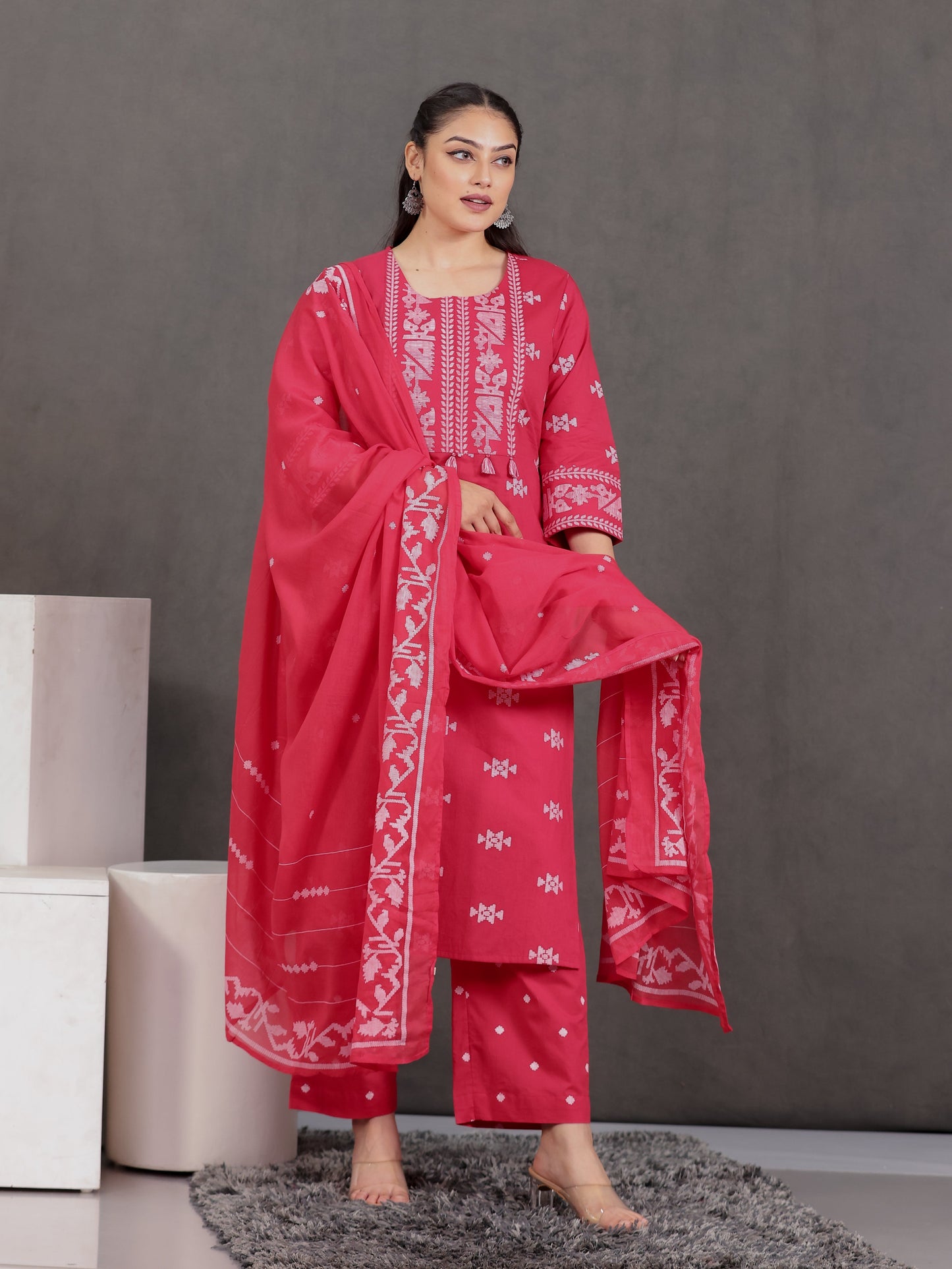 Cotton Voile Geometric Red Dupatta