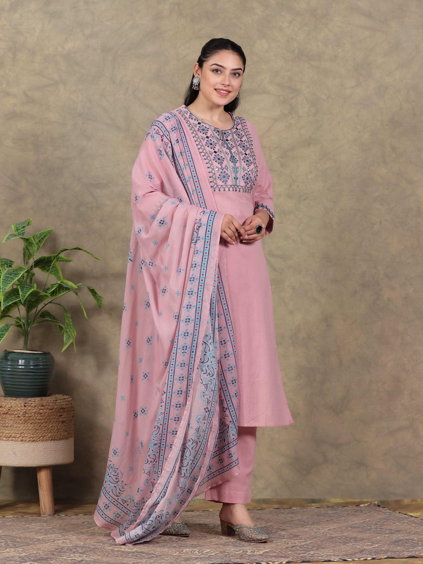 Cotton Voile Butti Peach Dupatta