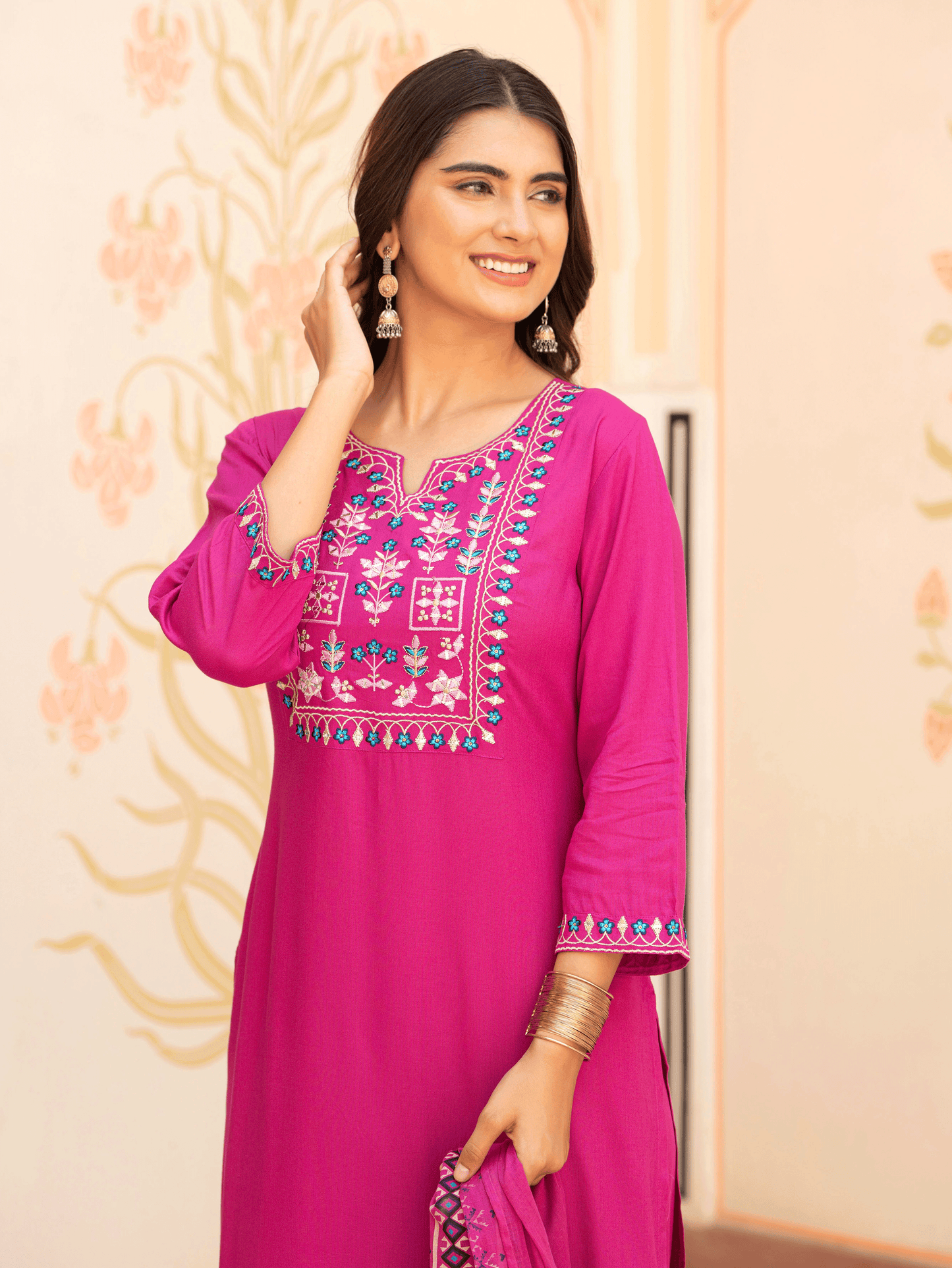 Embroidered Viscose Solid Straight Pink Kurta