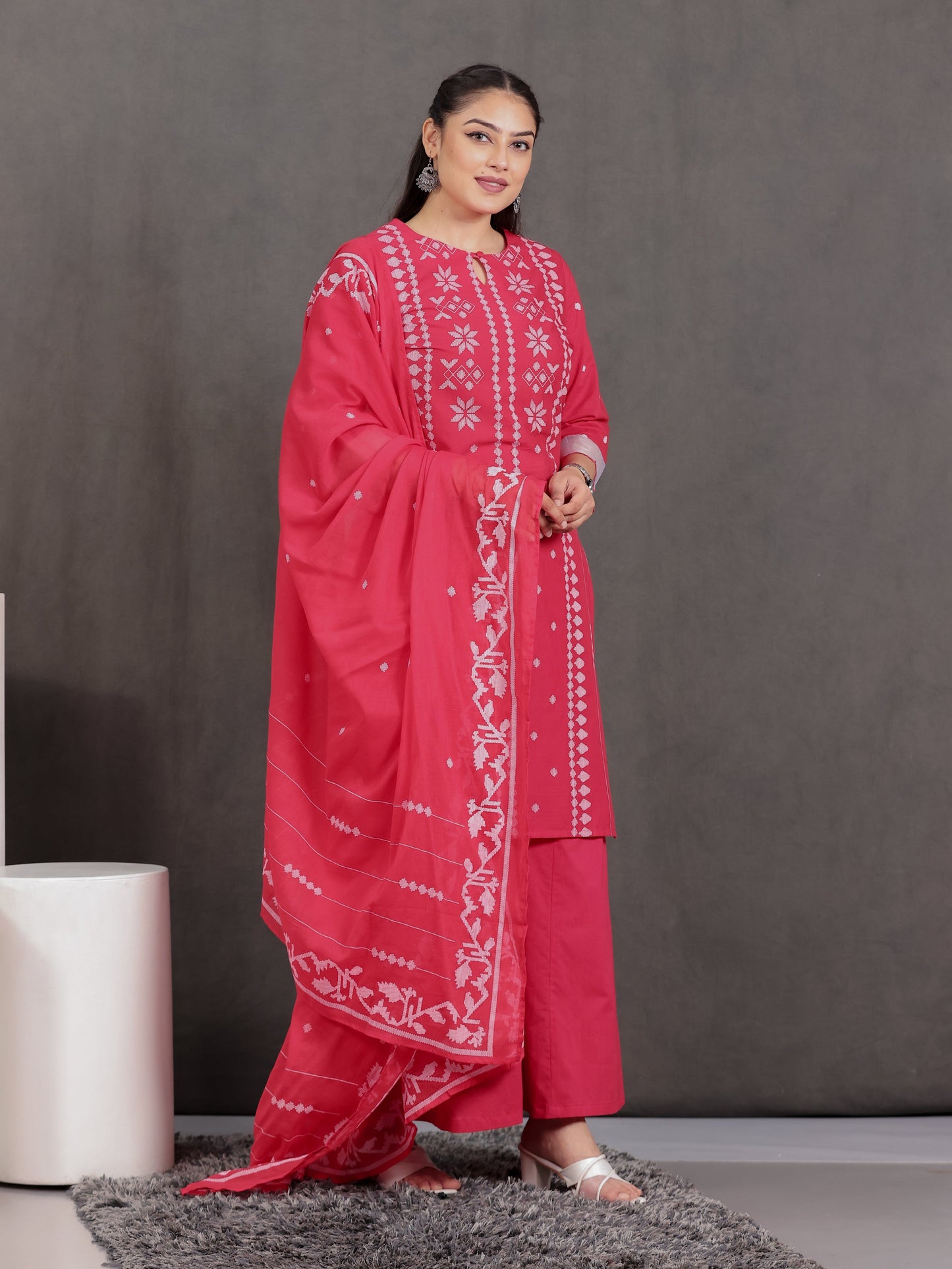 Cotton Voile Geometric Red Dupatta