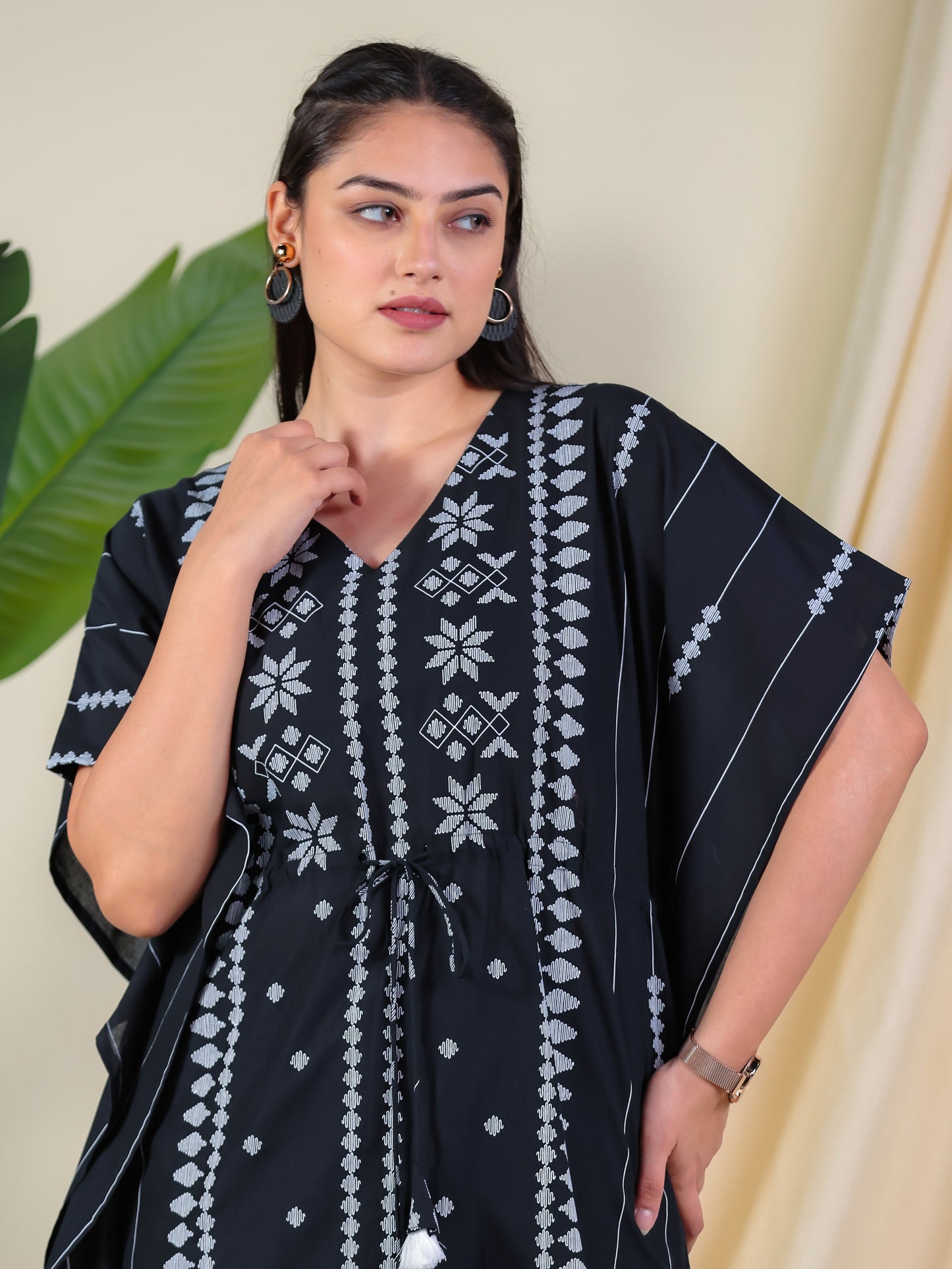 Soft Cotton Placement Print Kaftan Black Kurta (With Necklace)