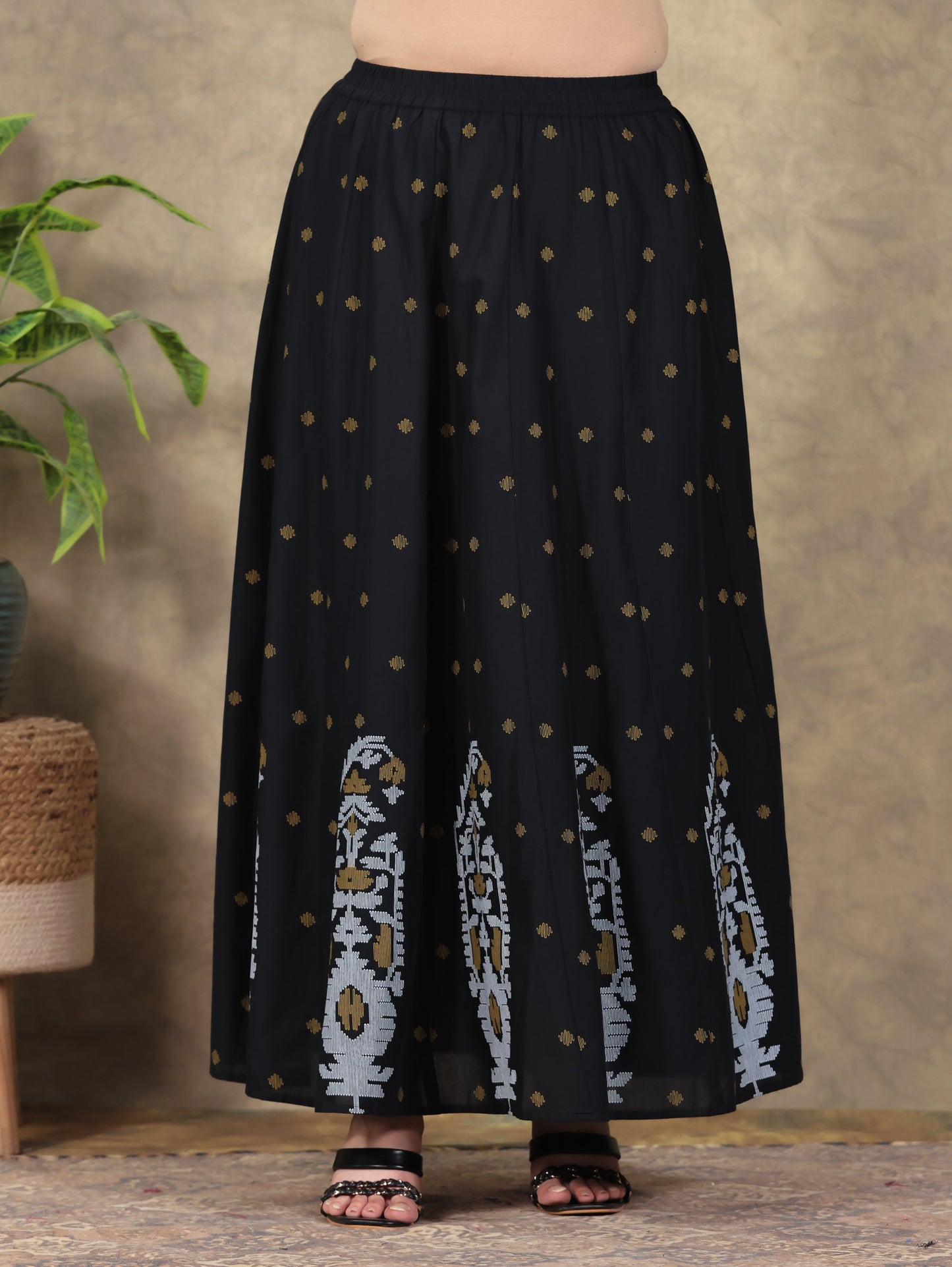 Soft Cotton Paisley Black Skirt