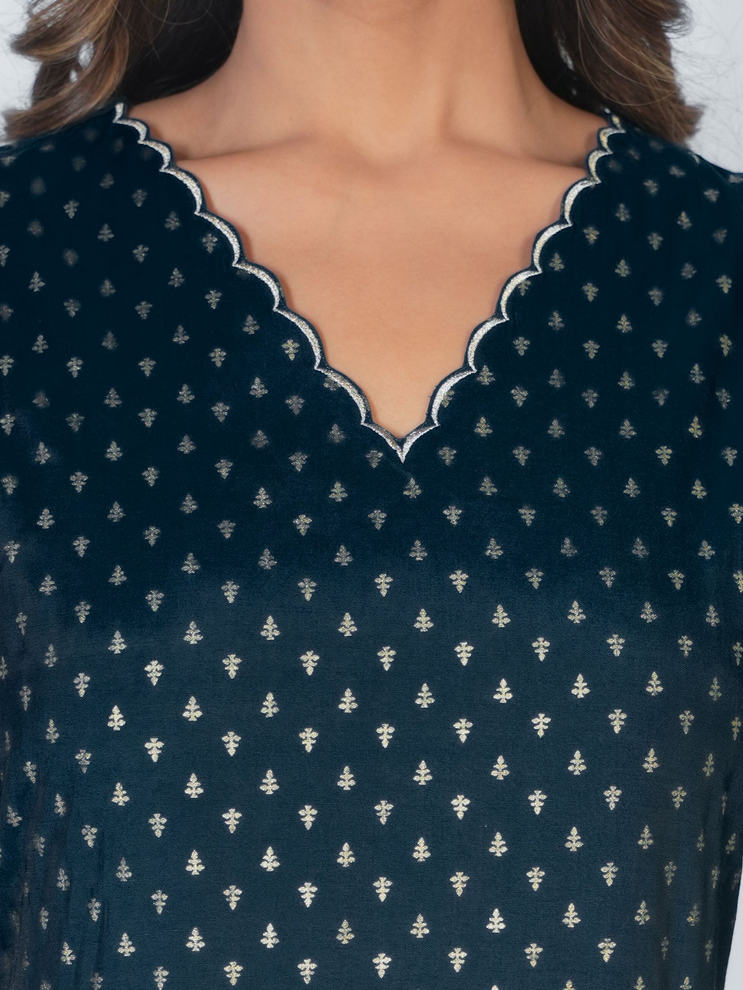 Embroidered Blended Silk Gold foil Straight Navy Blue Kurta