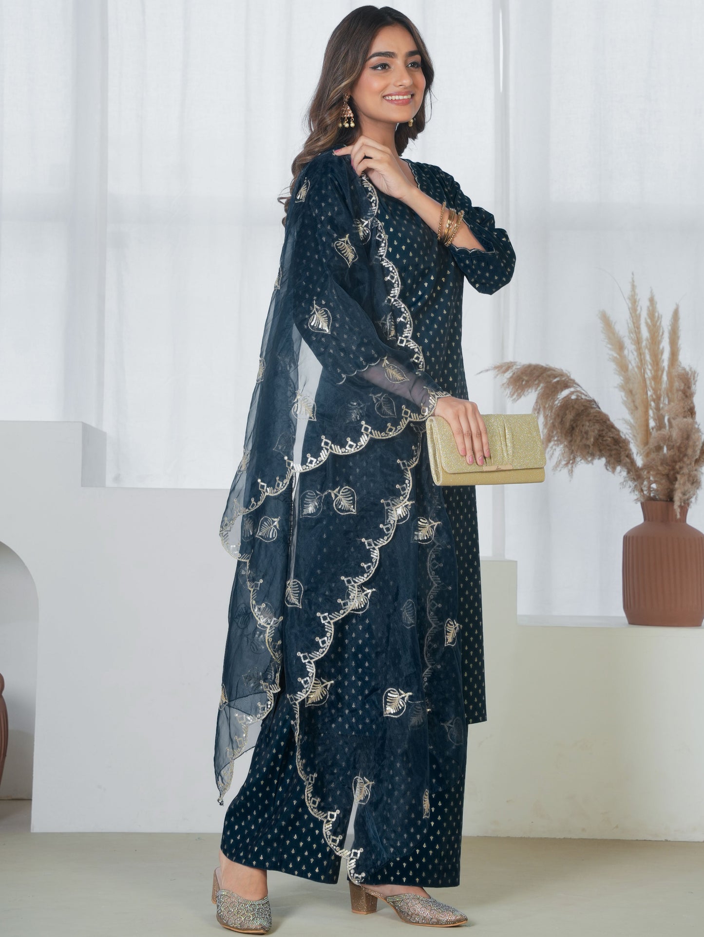 Embroidered Blended Silk Gold foil Straight Navy Blue Kurta