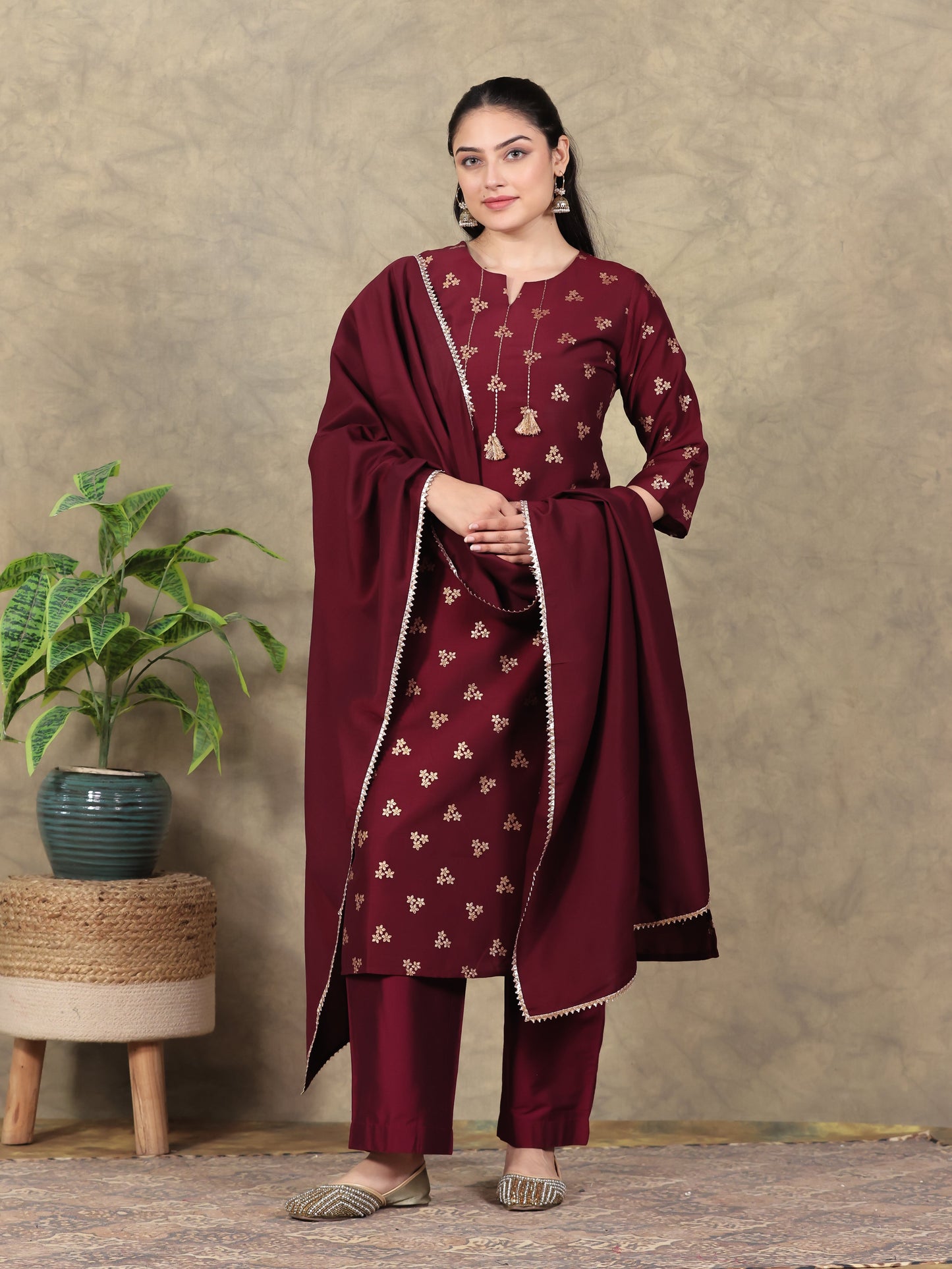 Muslin Solid Maroon Dupatta