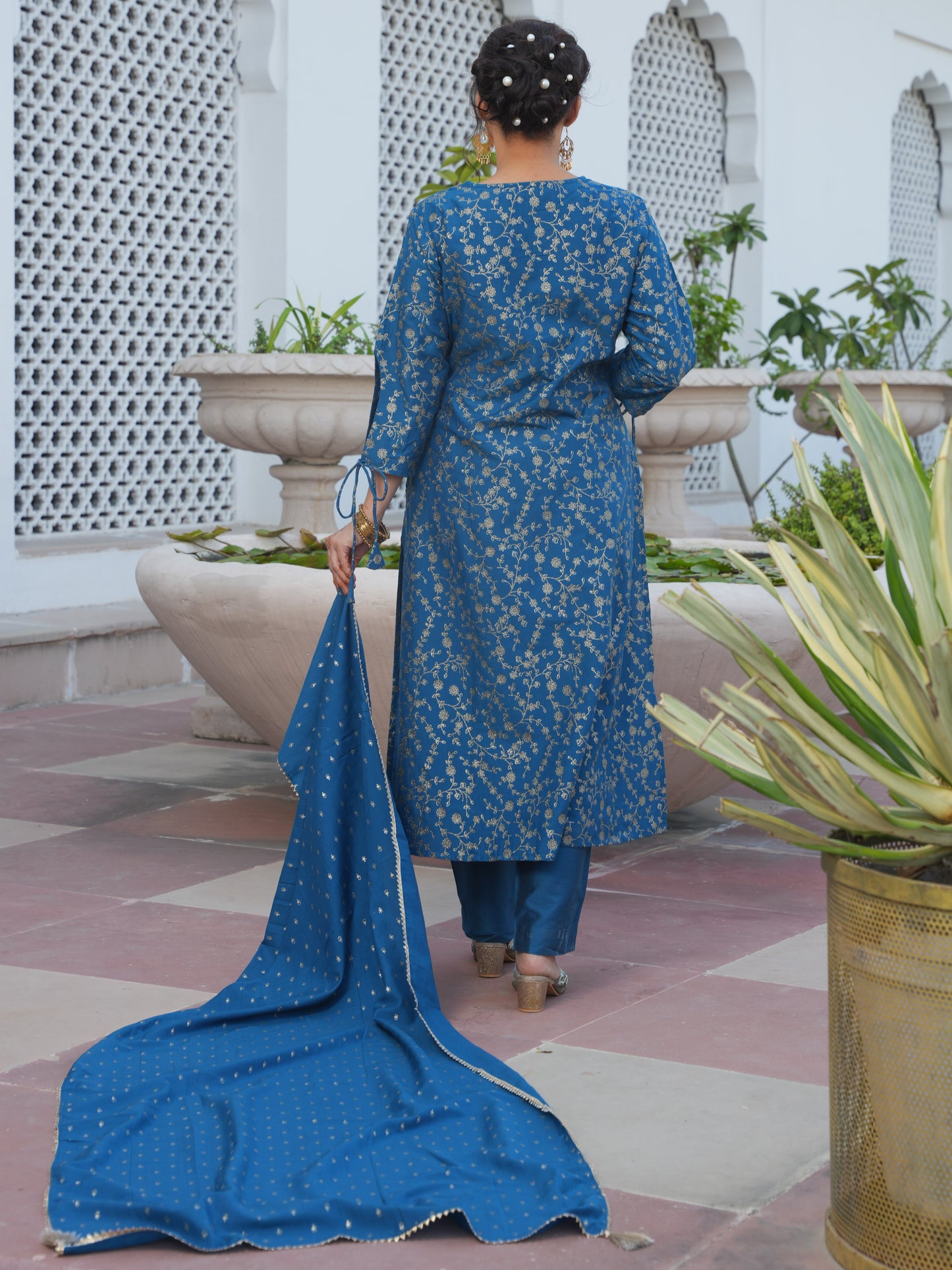 Crepe Gold foil Blue Dupatta
