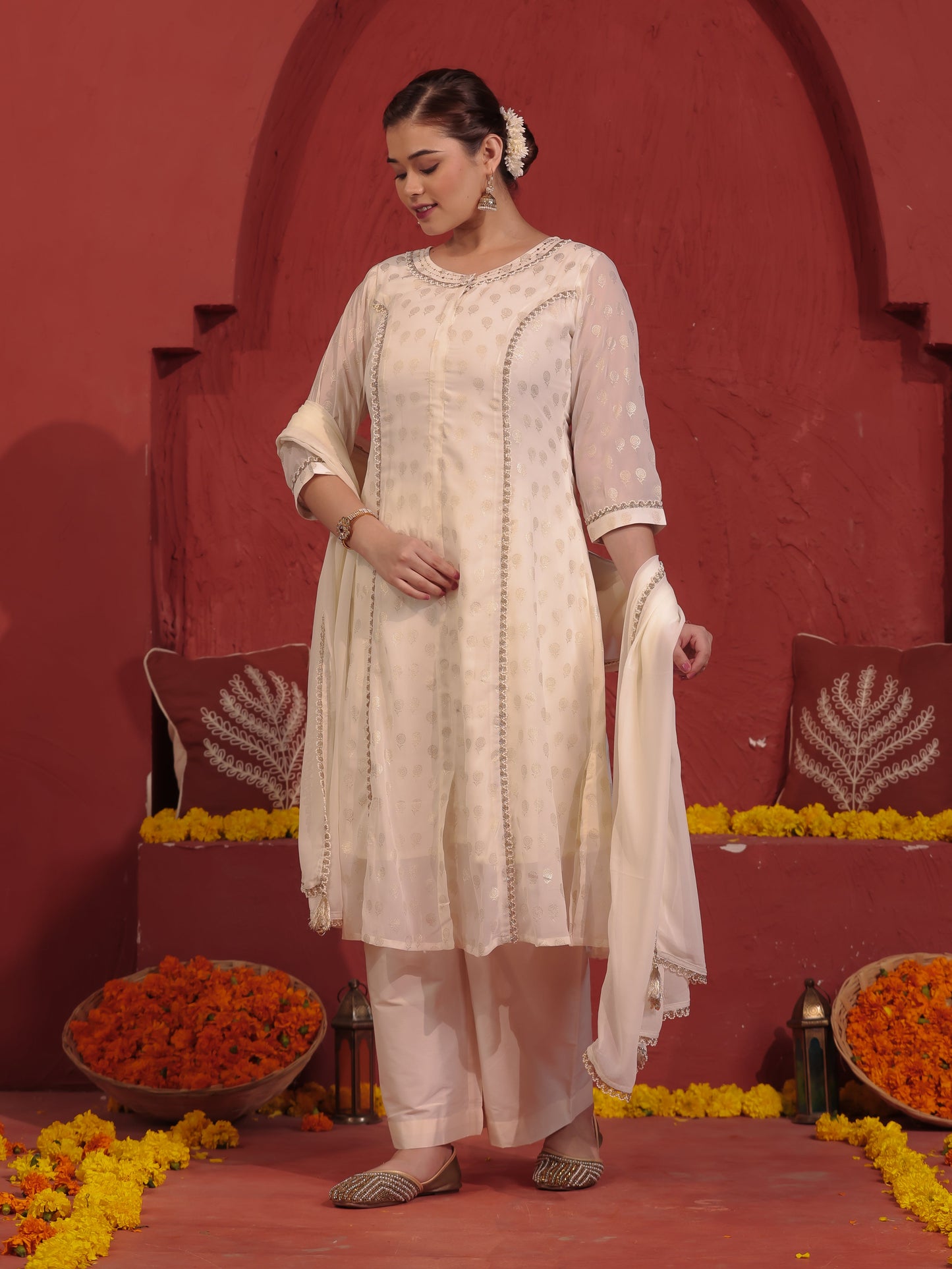 Muslin Solid Off White Dupatta