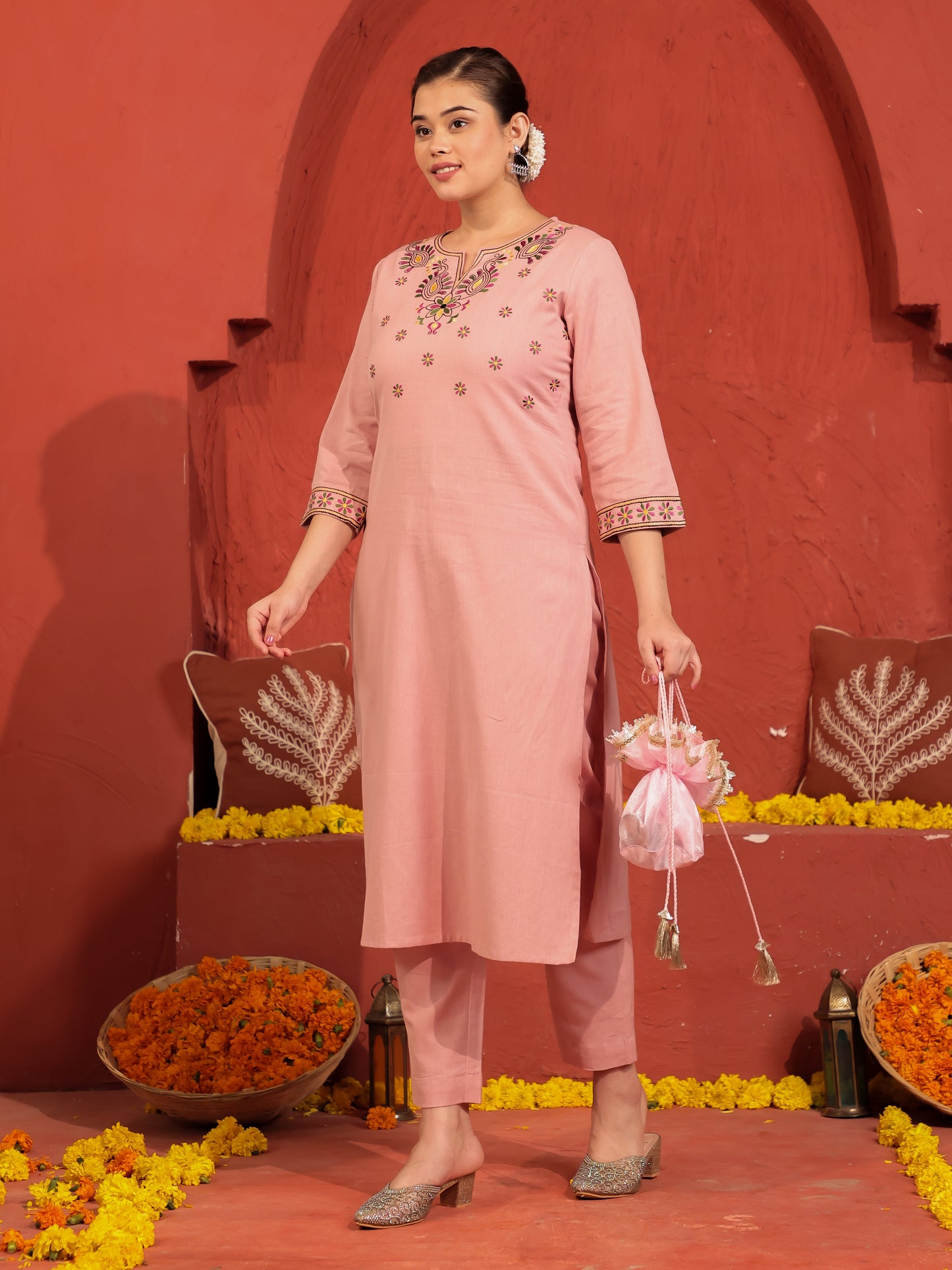 Embroidered Linen Cotton Solid Straight Pink Kurta