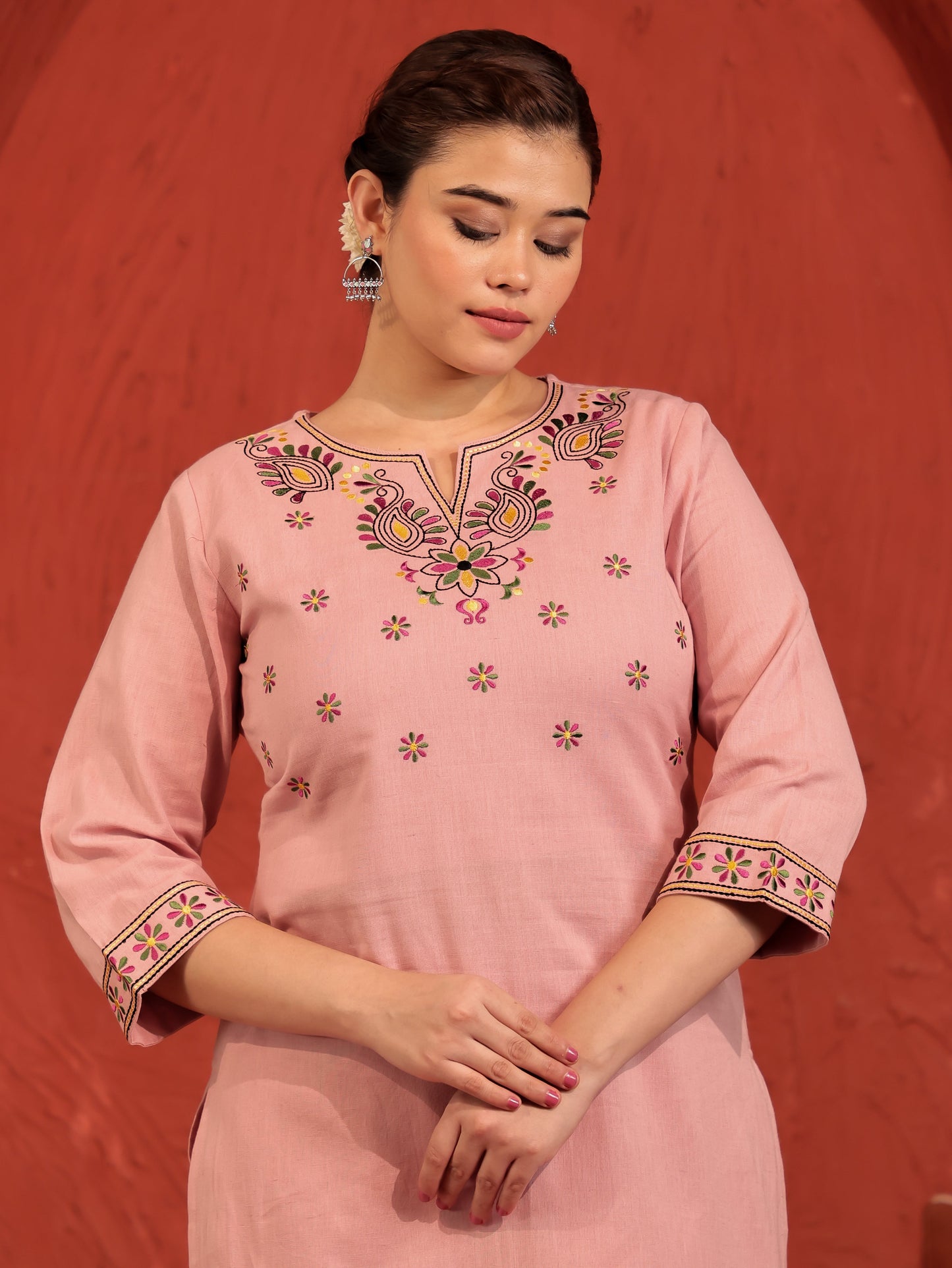 Embroidered Linen Cotton Solid Straight Pink Kurta