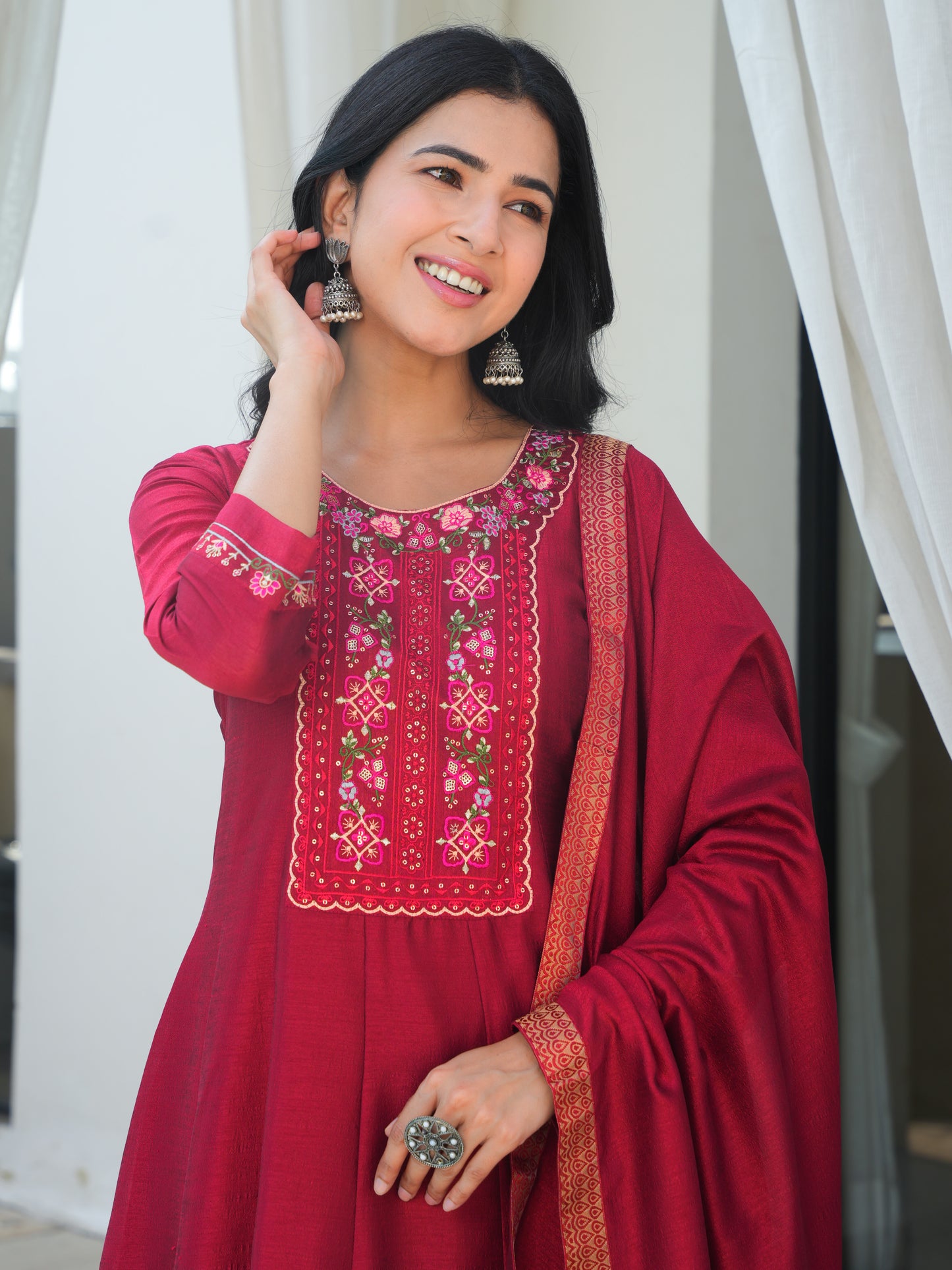 Blended Silk Solid Maroon Dupatta