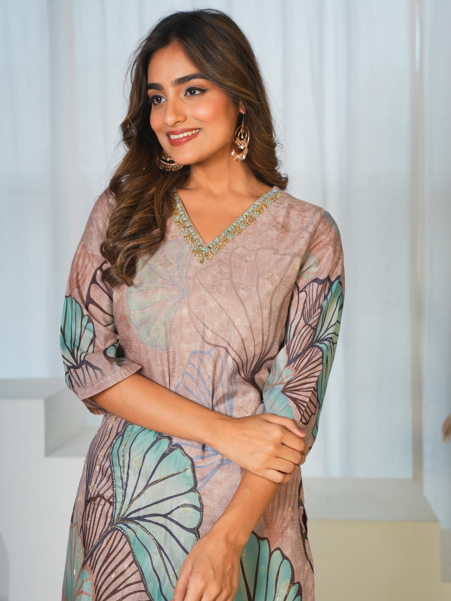 Embroidered Jacquard Abstract Multicoloured Kurta