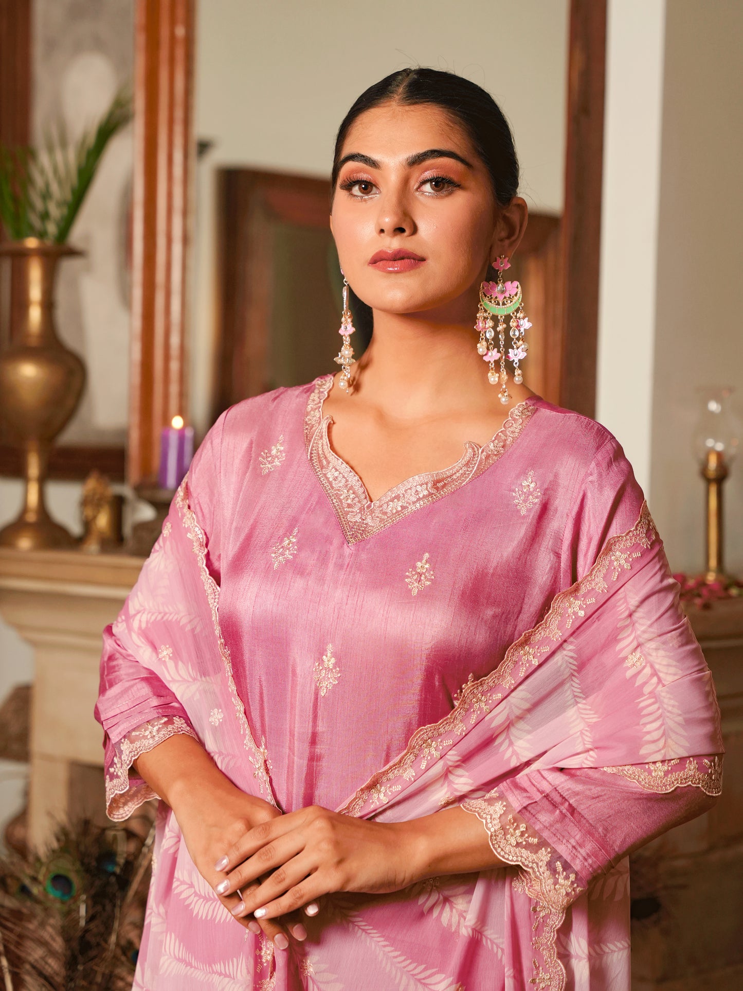 Embroidered Blended Silk Dusty Pink Straight Kurta
