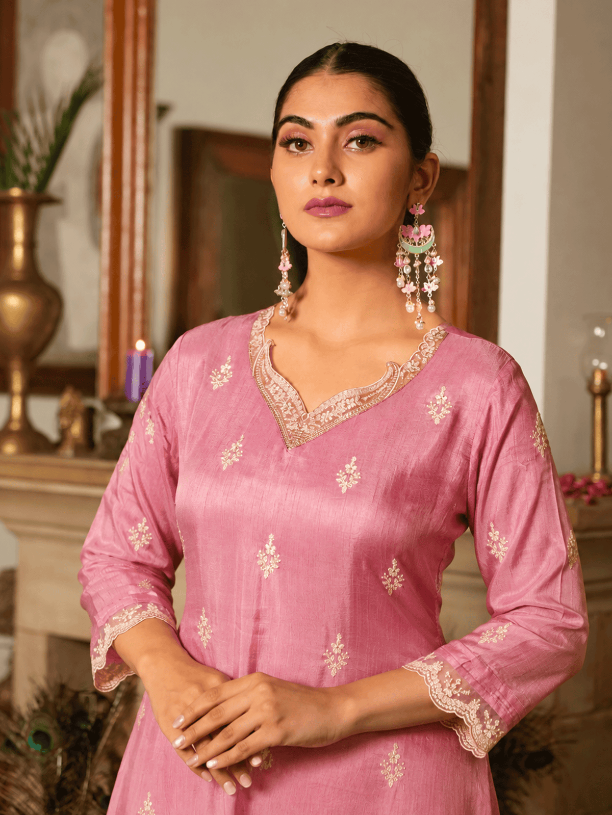 Embroidered Blended Silk Dusty Pink Straight Kurta