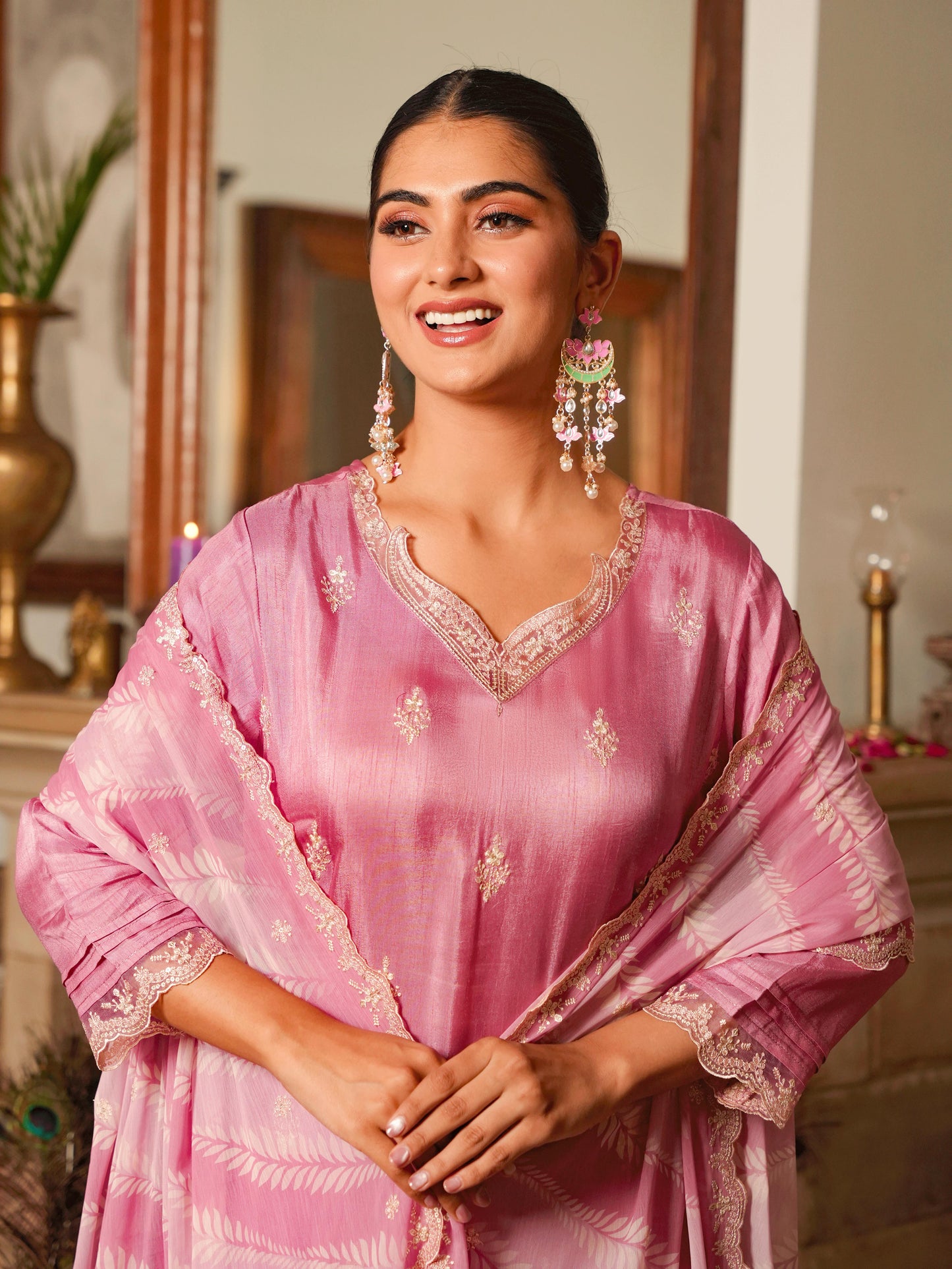 Embroidered Blended Silk Dusty Pink Straight Kurta