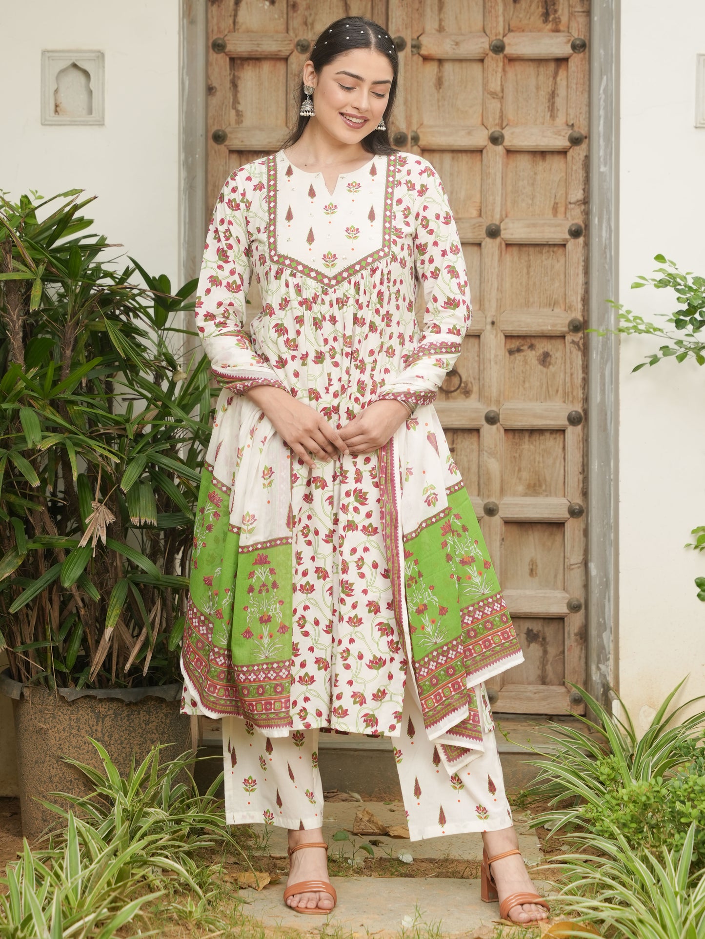 Cotton Voile Floral Off White Dupatta