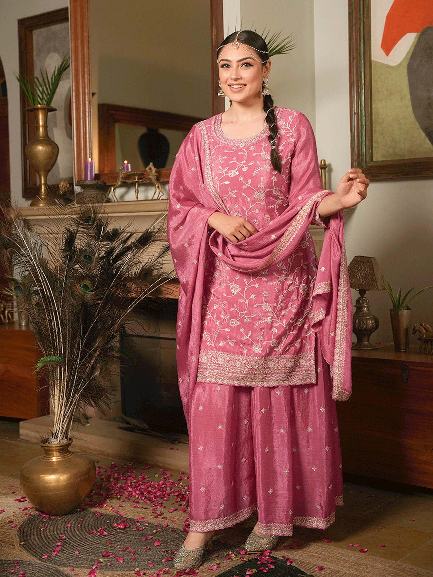 Embroidered Chiffon Dusty Pink Straight Kurta