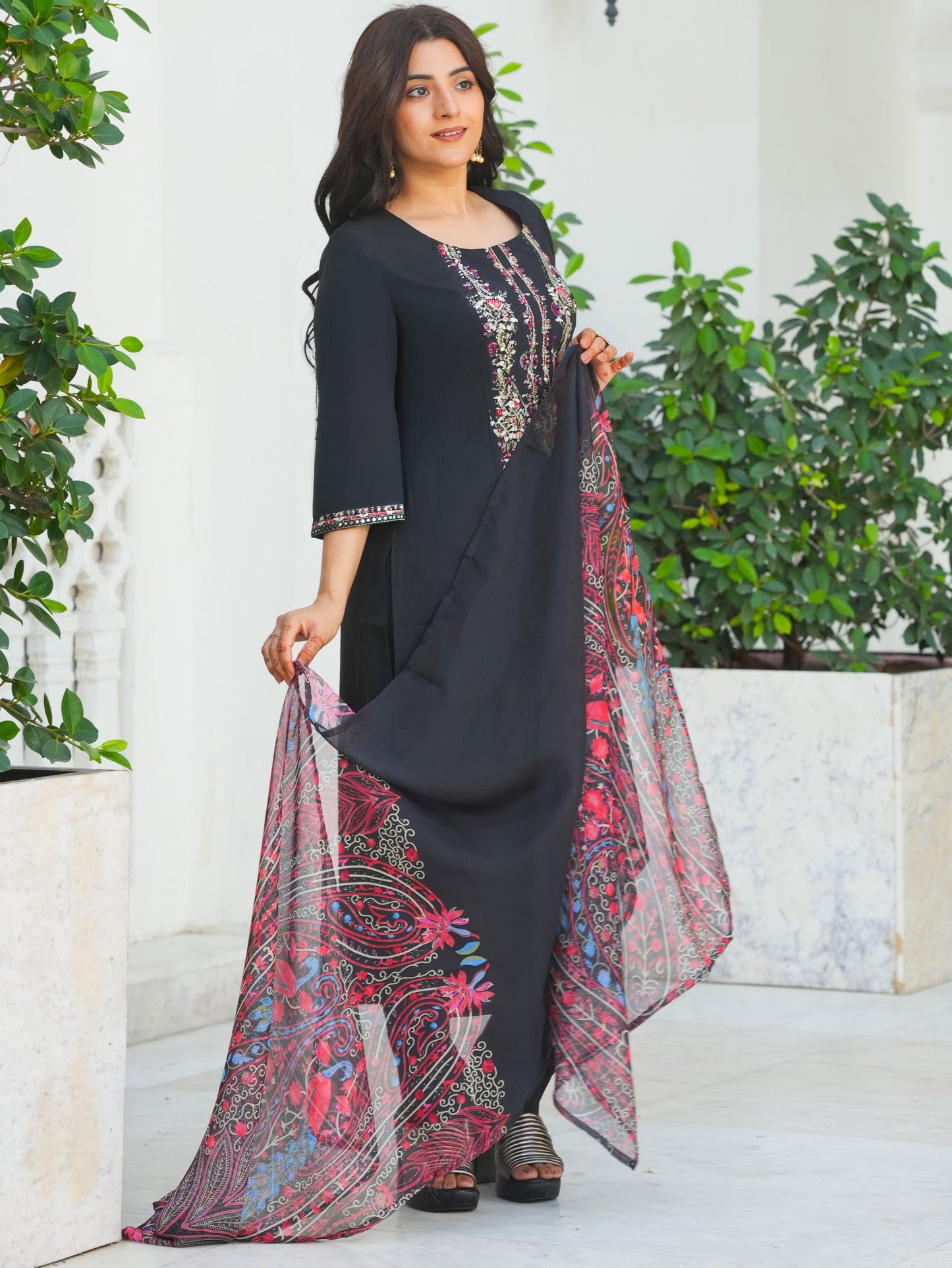 Embroidered Blended Silk Solid Black Straight Kurta