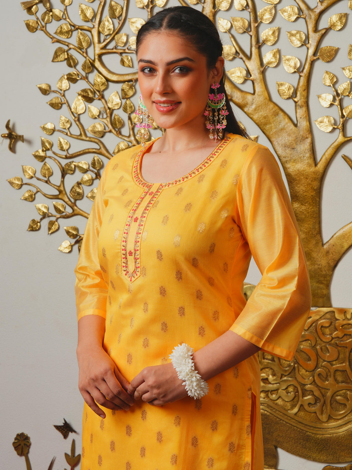 Embroidered Chanderi Jacquard Solid Yellow Kurta