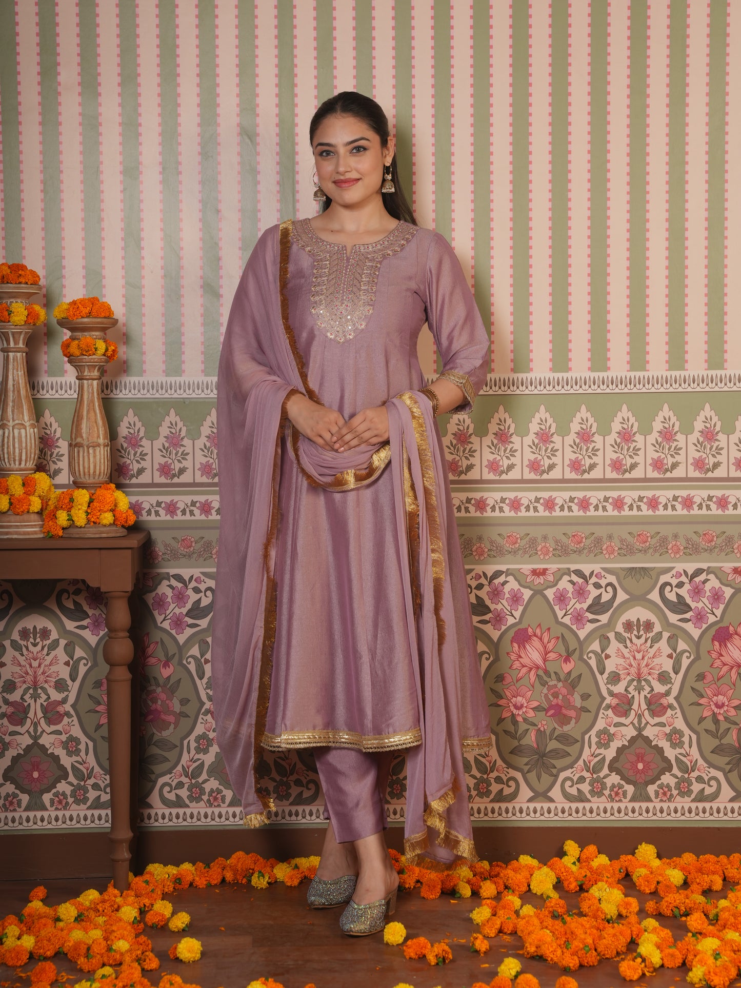 Blended Silk Solid Onion Pink Dupatta
