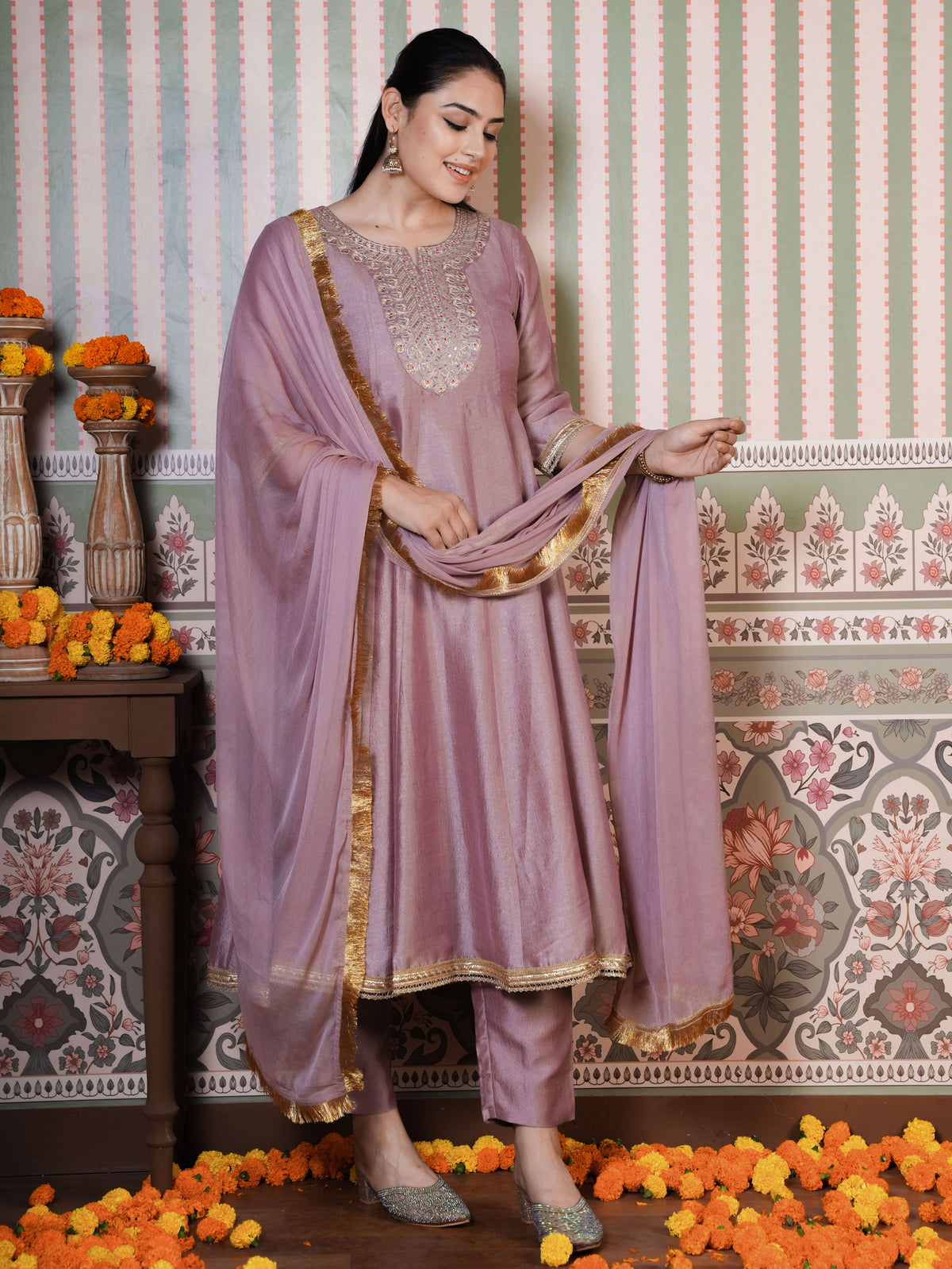 Blended Silk Solid Onion Pink Dupatta