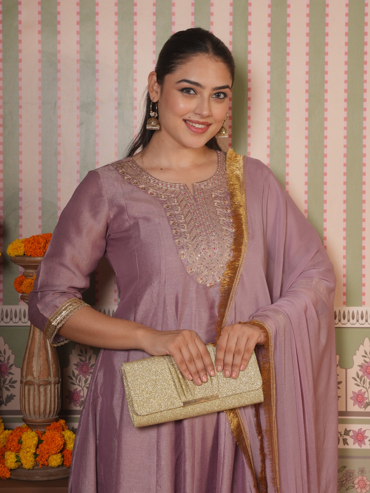 Embroidered Silk Blend Solid Onion Pink Kurta