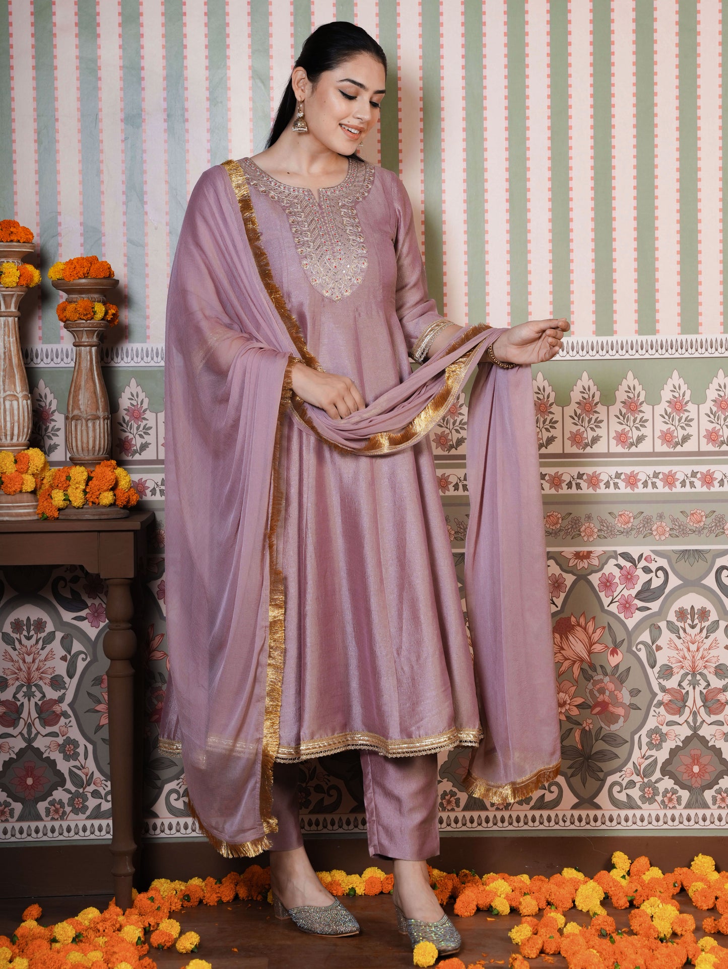 Blended Silk Solid Onion Pink Dupatta