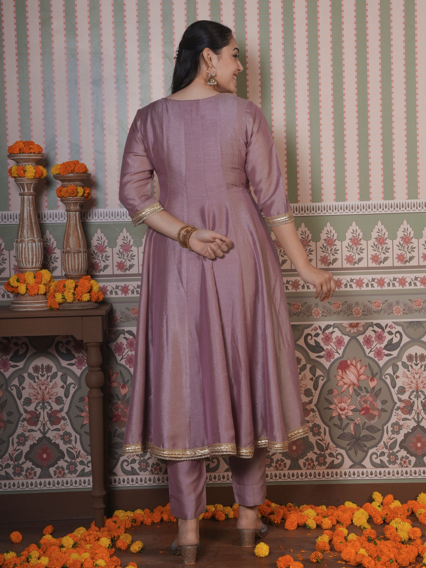 Embroidered Blended Silk Solid Anarkali Onion Pink Kurta