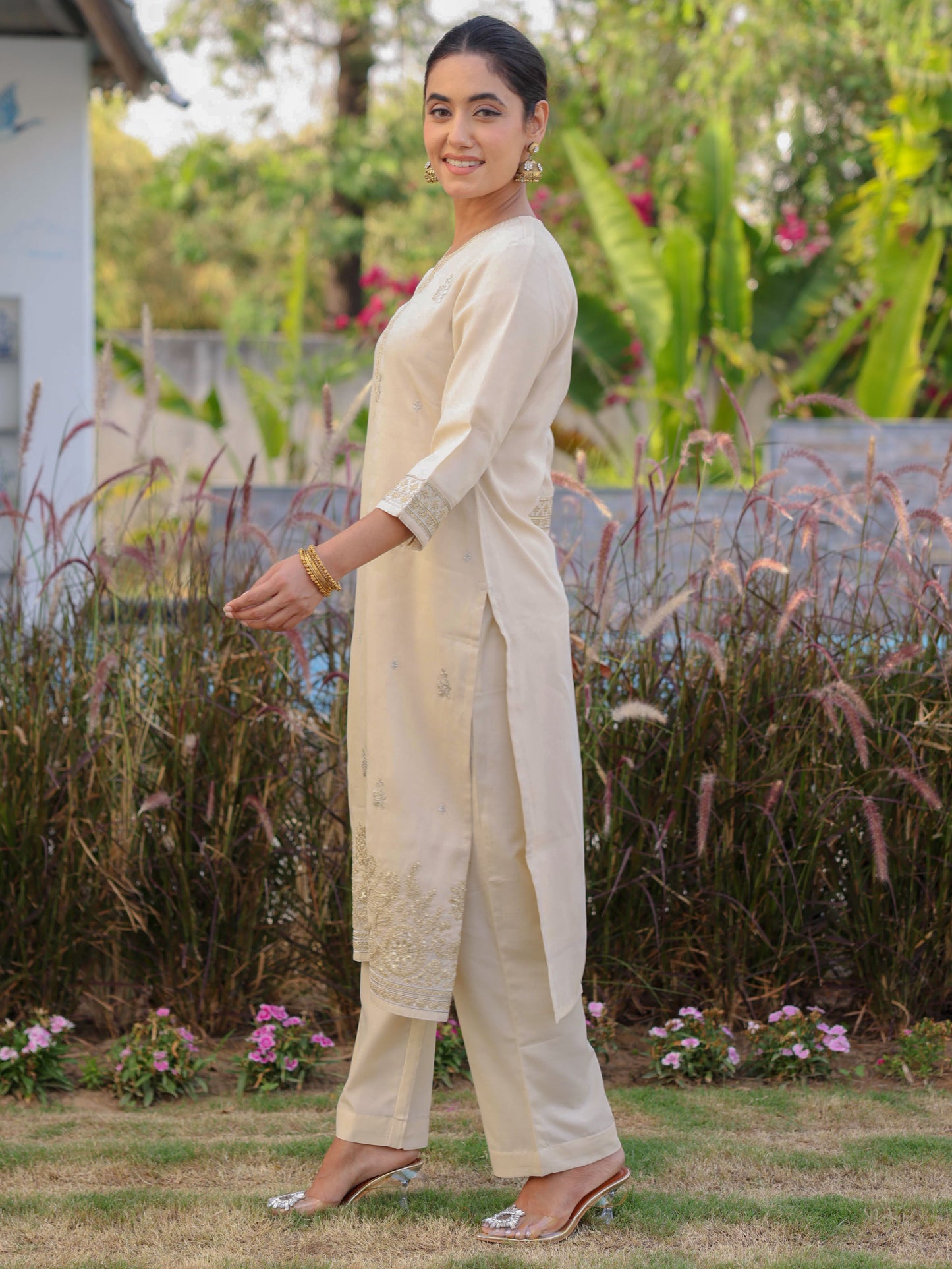 Embroidered Tissue Solid Straight Off White Kurta
