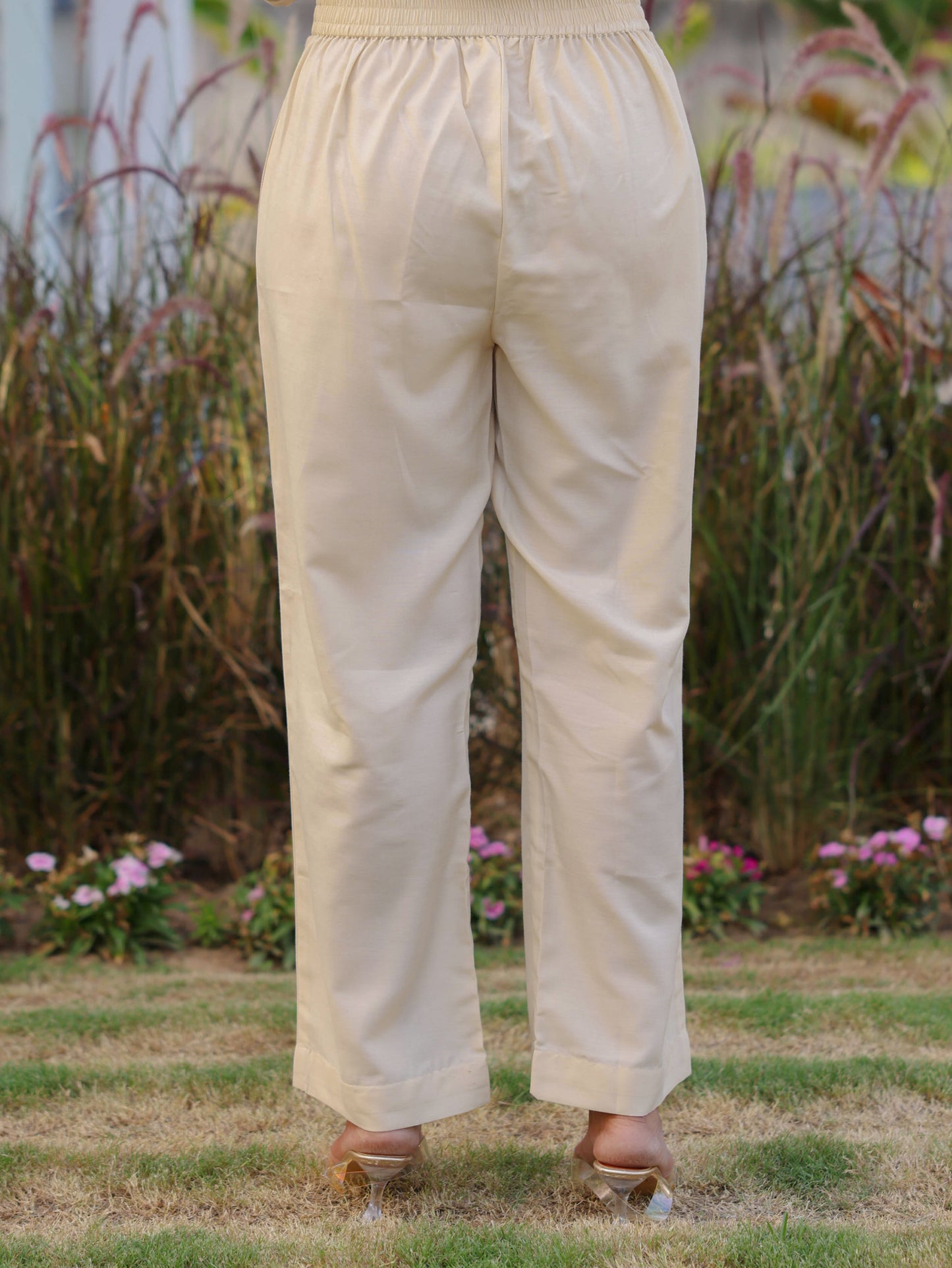 Embroidered Tissue Solid Straight Off White Kurta