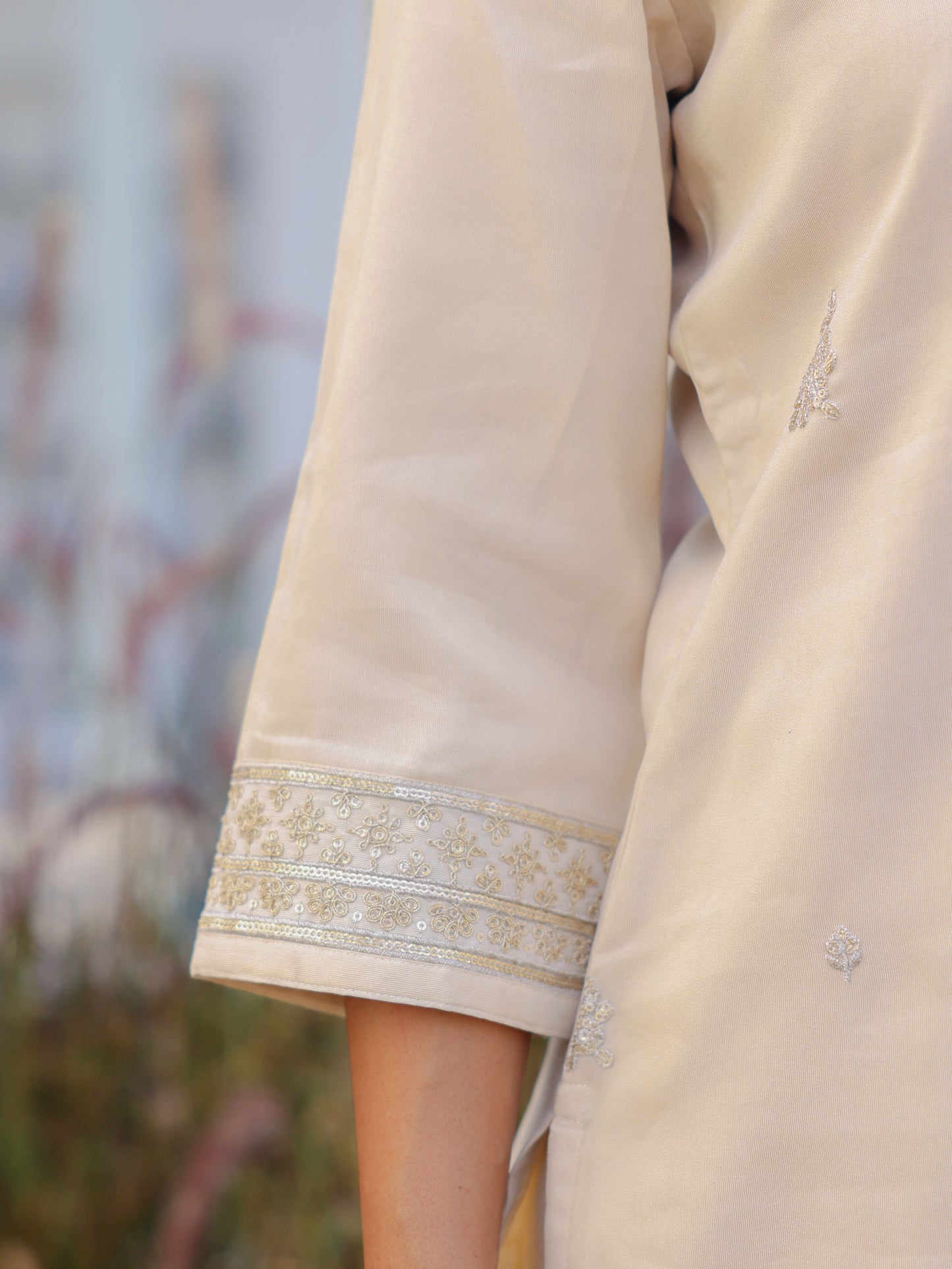 Embroidered Tissue Solid Straight Off White Kurta