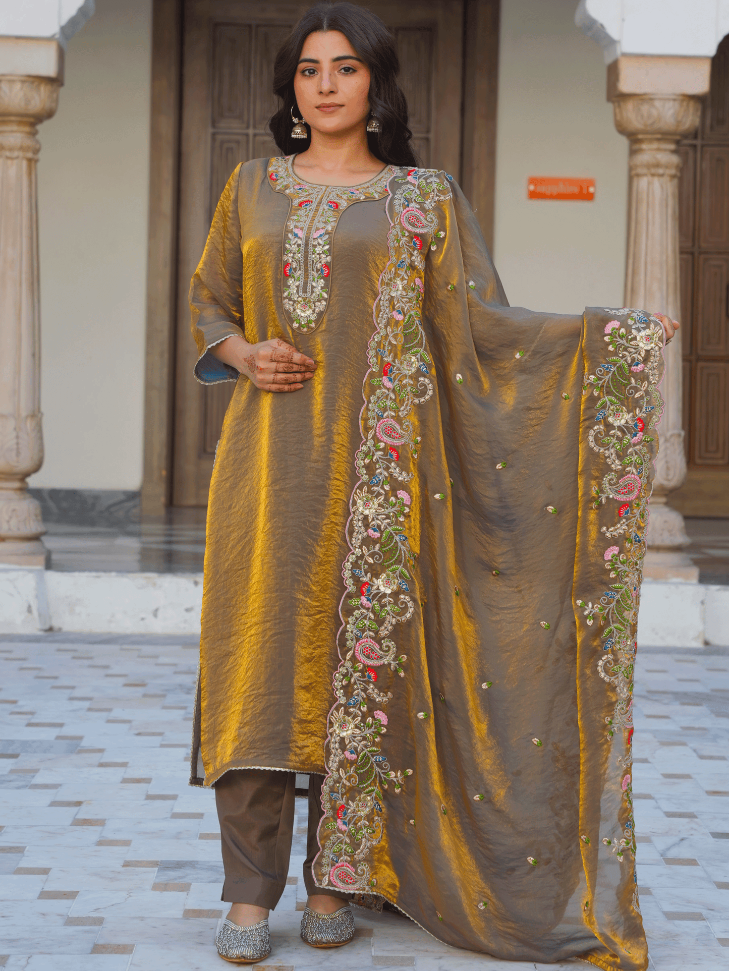 Embroidered Organza Solid Gold Straight Kurta