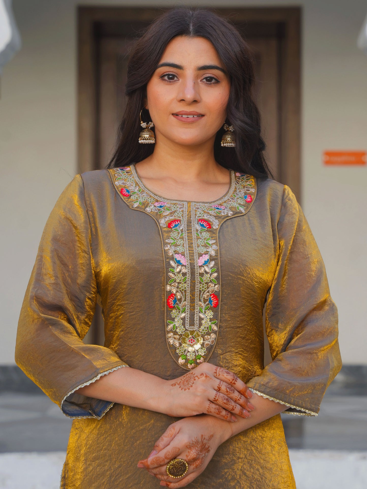 Embroidered Organza Solid Gold Straight Kurta