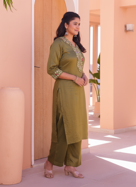 Embroidered Organza Solid Gold Kurta