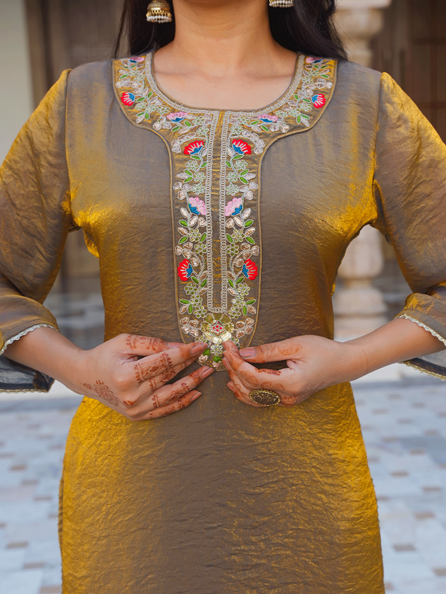 Embroidered Organza Solid Gold Straight Kurta