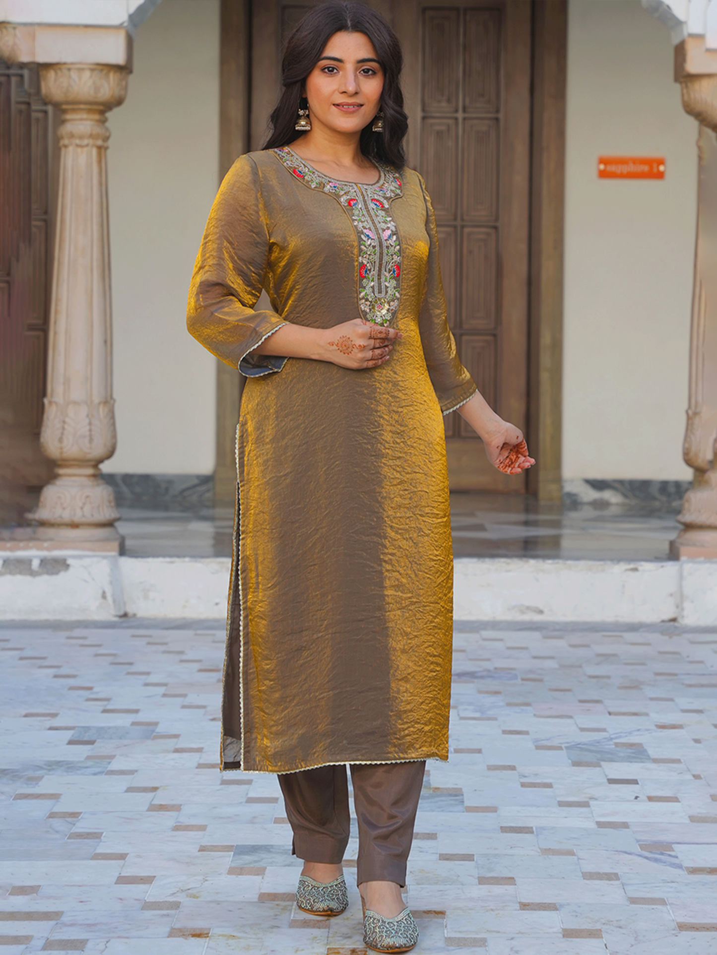 Embroidered Organza Solid Gold Straight Kurta