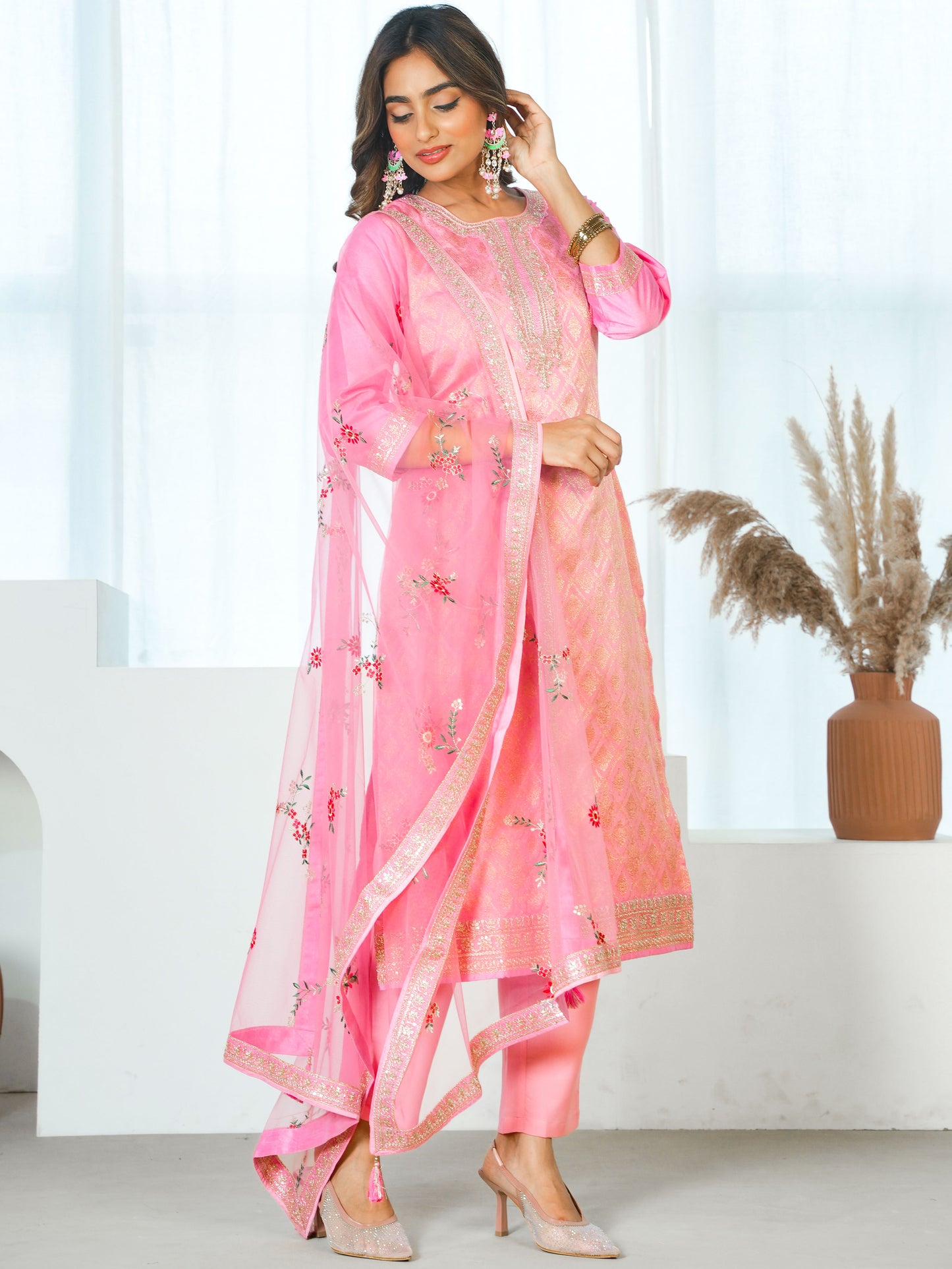 Embroidered Silk Jacquard Pink Kurta
