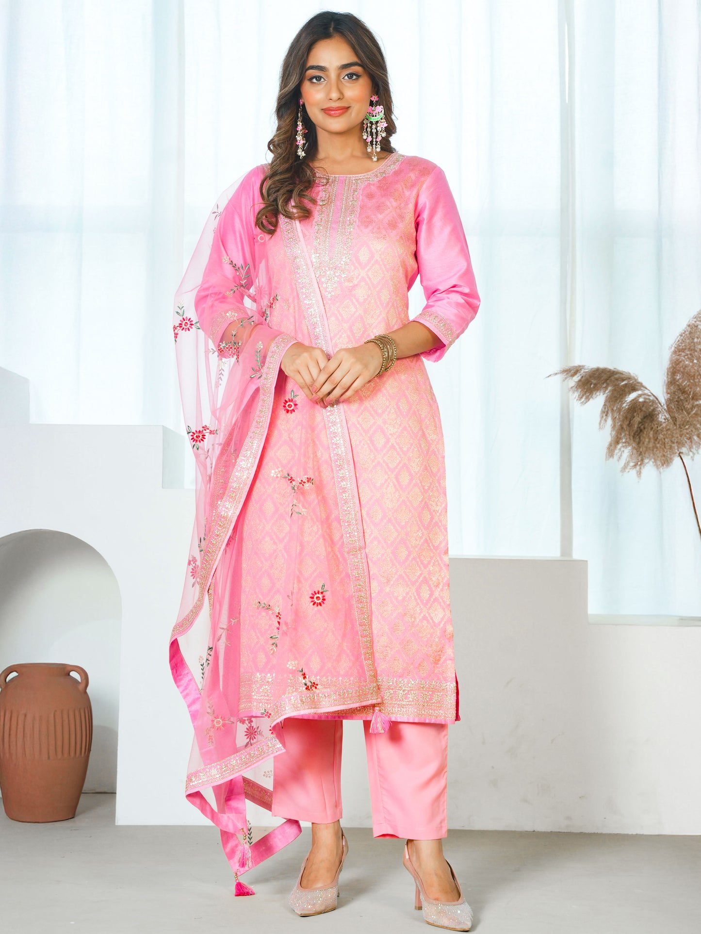 Embroidered Silk Jacquard Pink Kurta