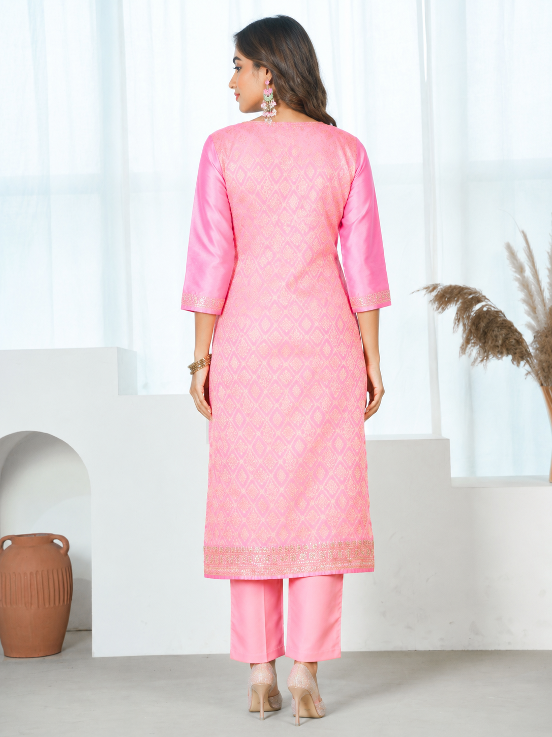 Embroidered Silk Jacquard Pink Kurta
