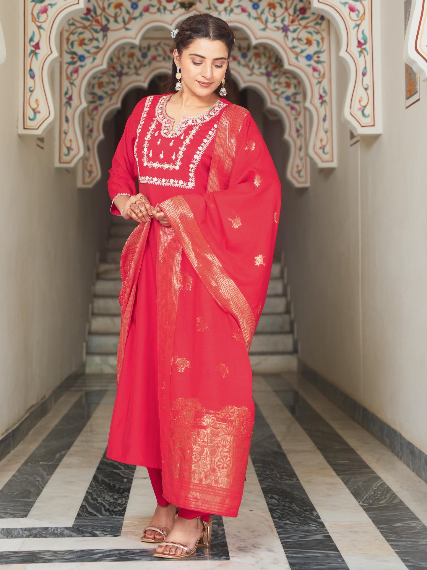 Embroidered Chanderi Solid Red Kurta