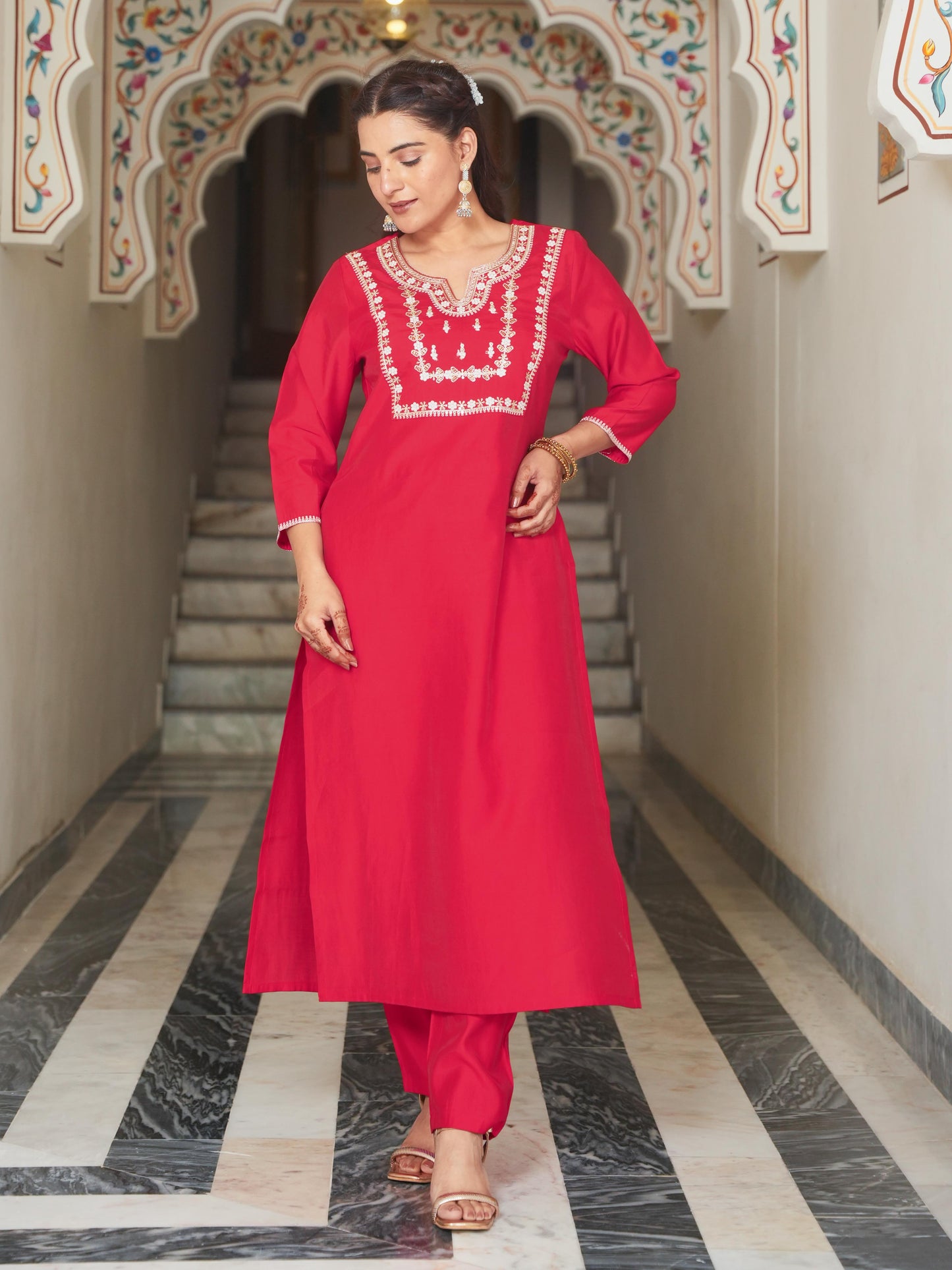 Embroidered Chanderi Solid Red Kurta