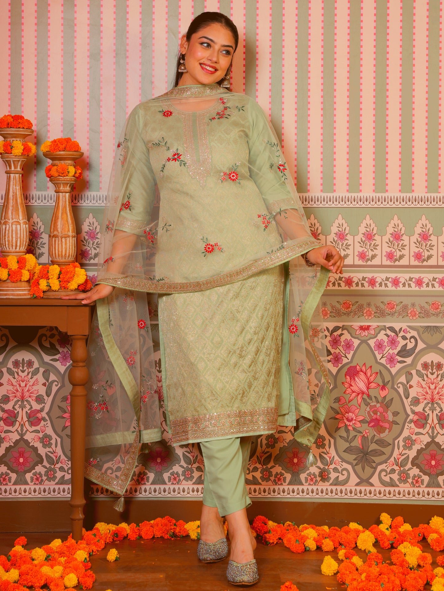 Embroidered Solid Mint Green Dupatta