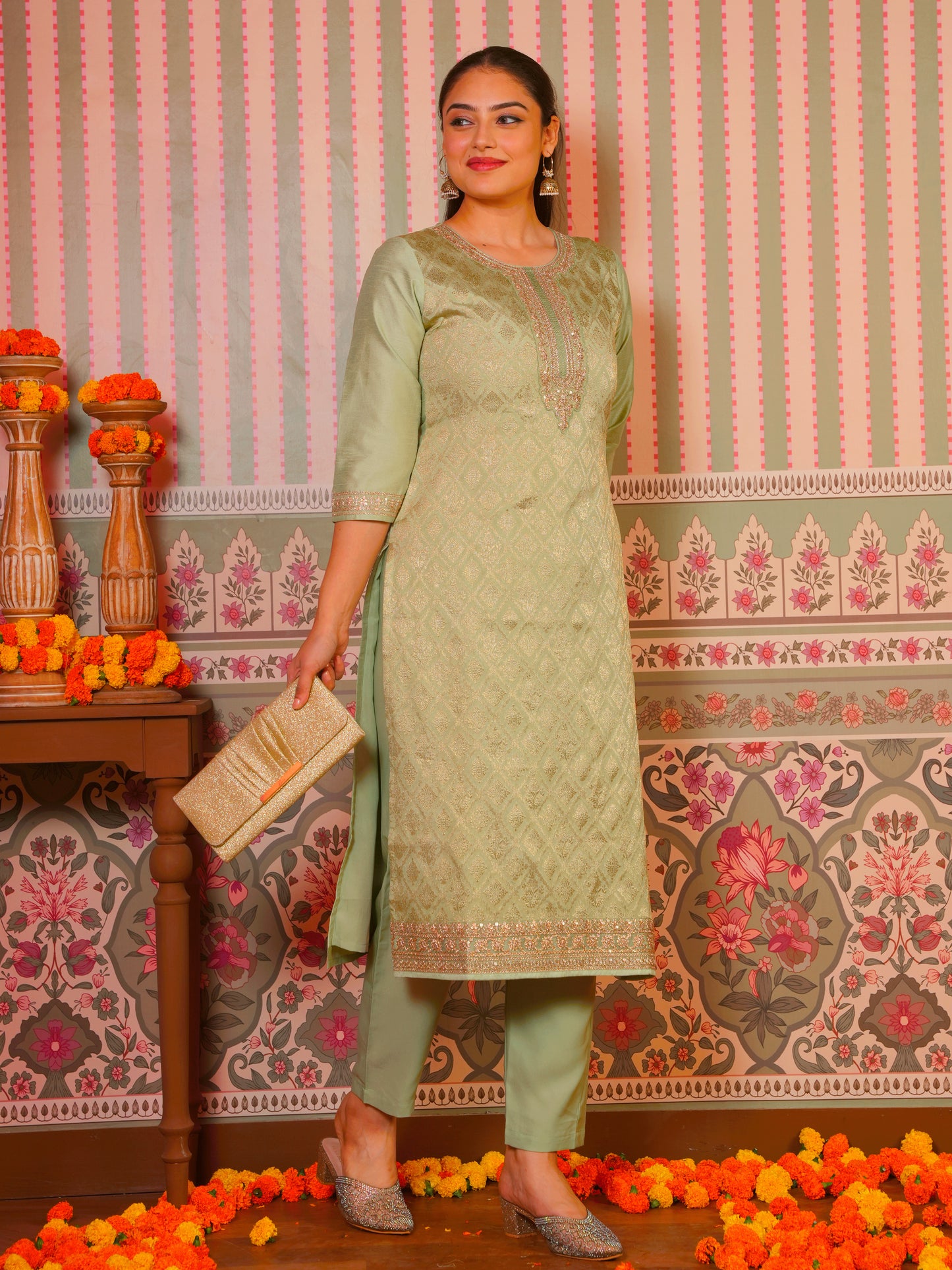 Embroidered Silk Jacquard Solid Mint Straight Green Kurta