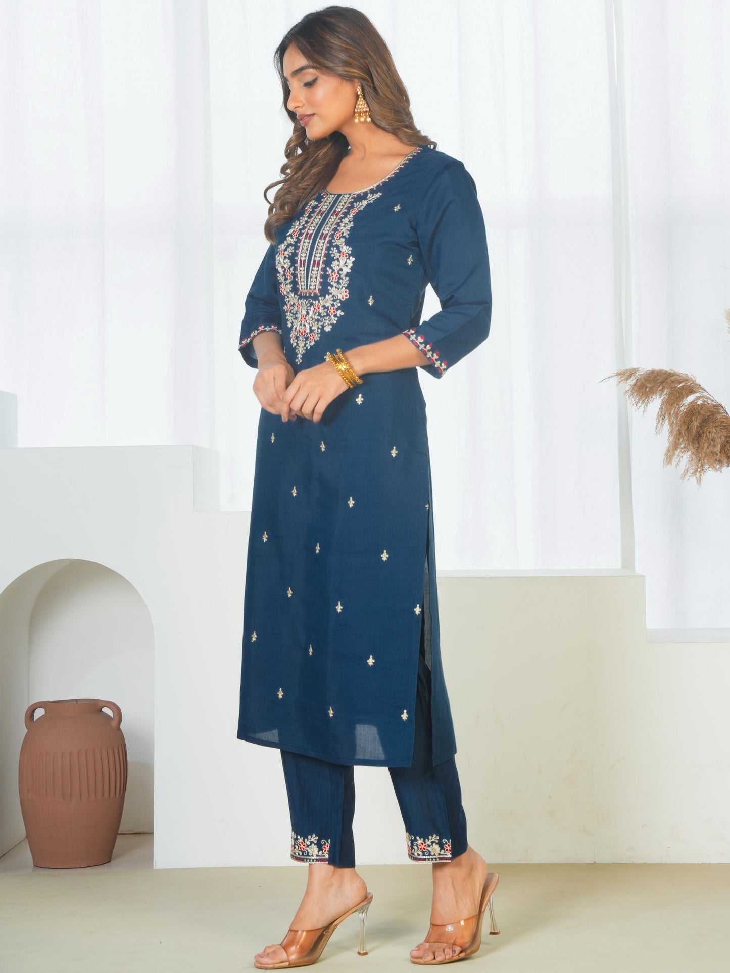 Embroidered Chanderi Solid Straight Teal Kurta